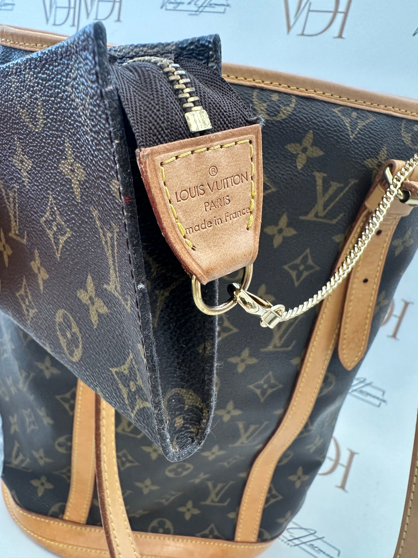 017785 - Louis Vuitton Bucket GM