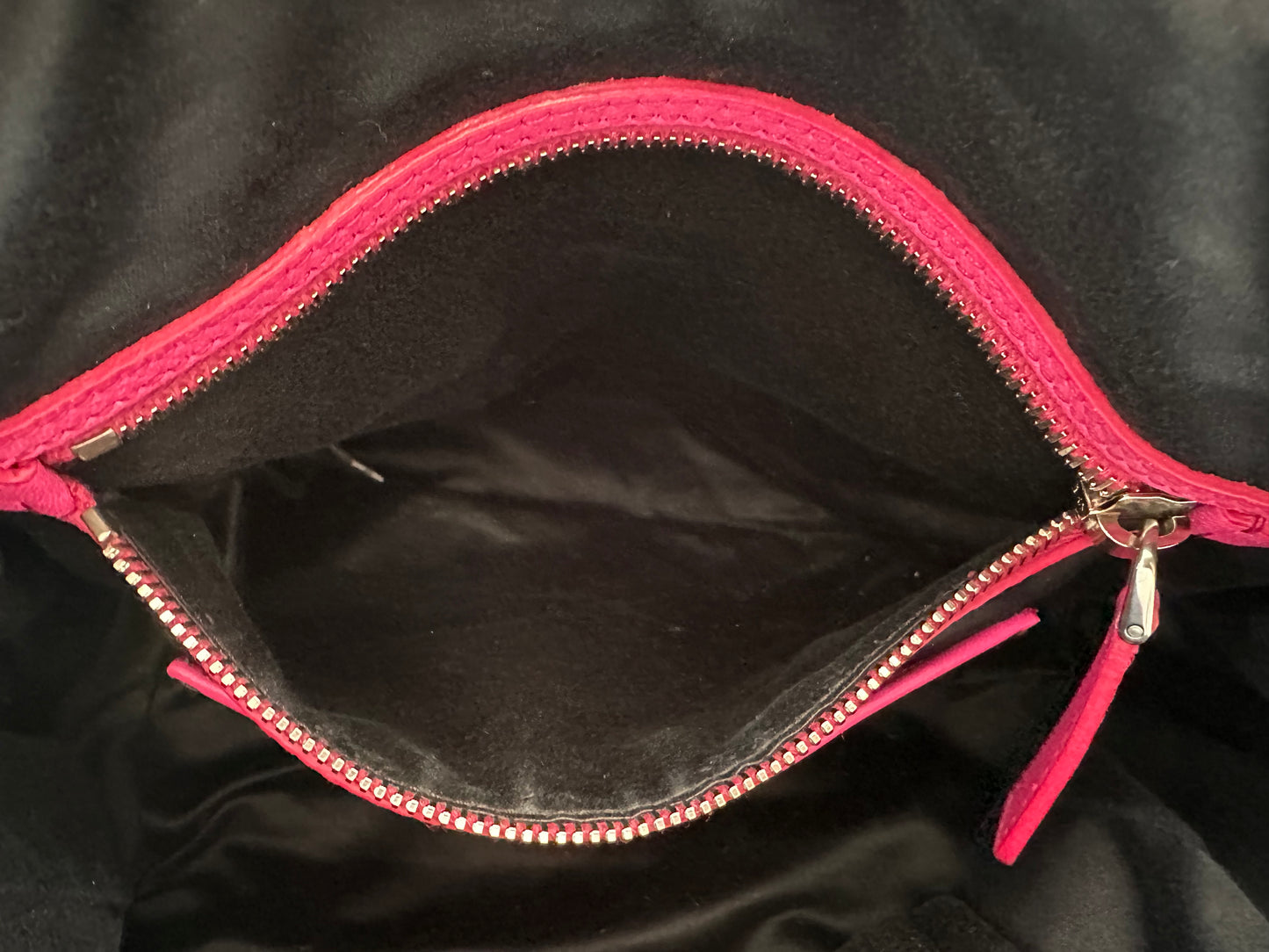 382670 - Miu Miu