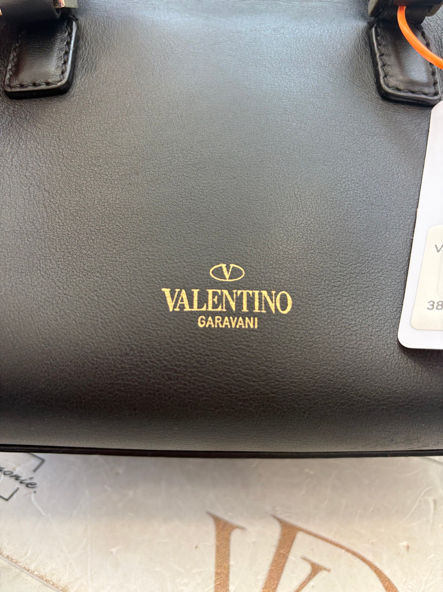383885 - Valentino Rockstud