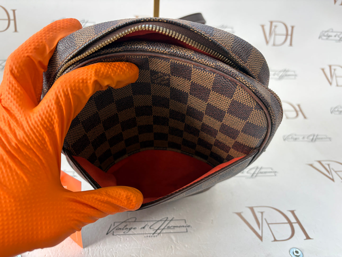 018138 - Louis Vuitton Damier Ipanema PM