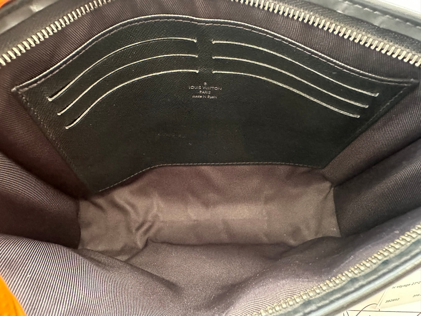 382852 - Louis Vuitton Voyage