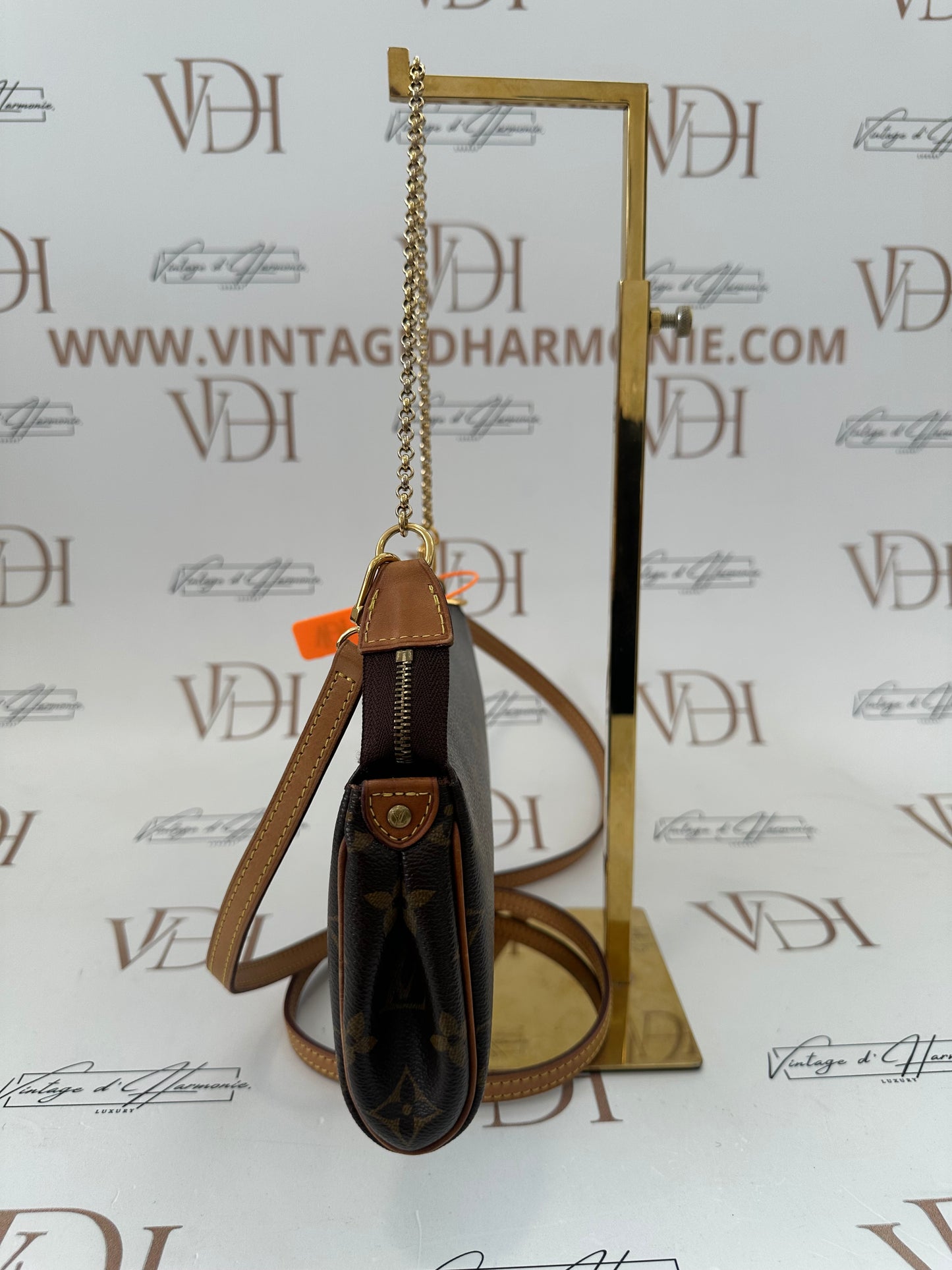 383980 - Louis Vuitton Eva