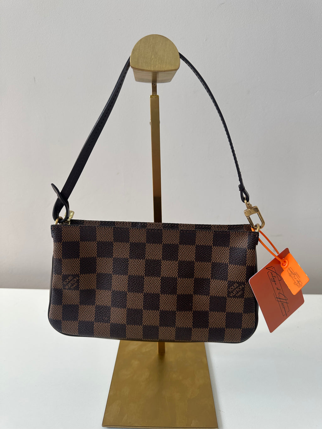 Louis Vuitton Navona Damier