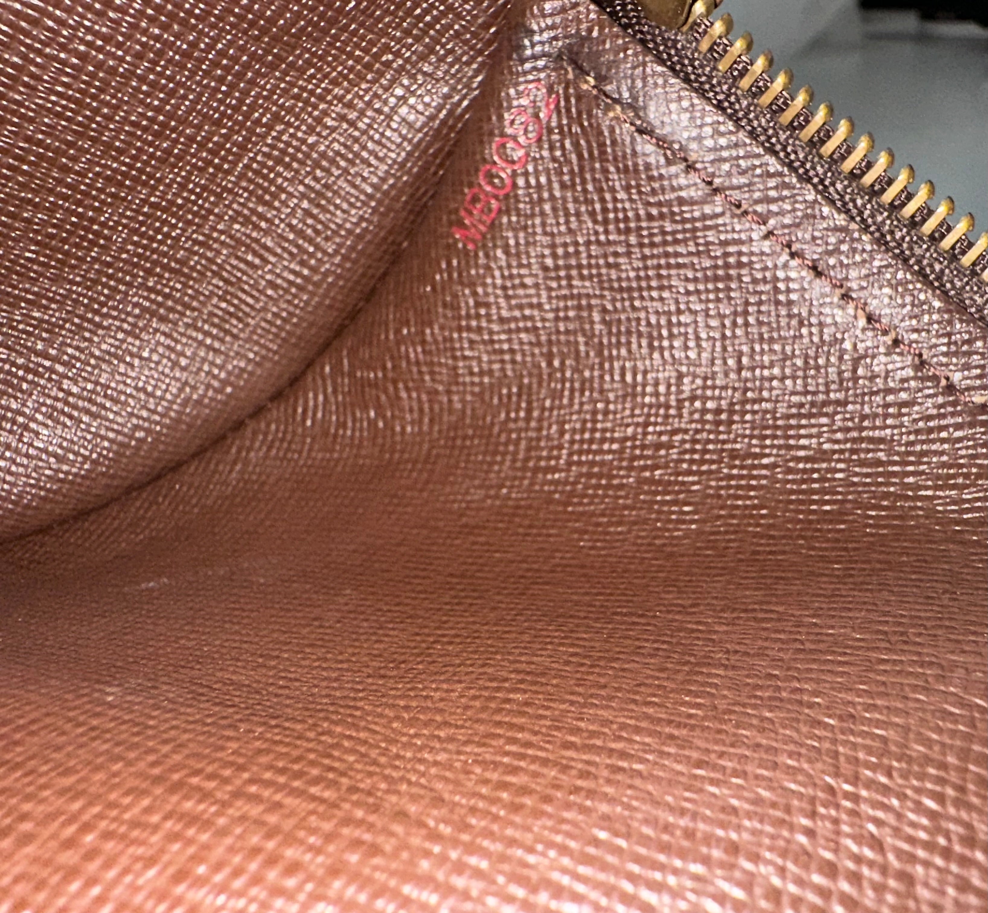 Louis Vuitton Papillon 30 Ebene