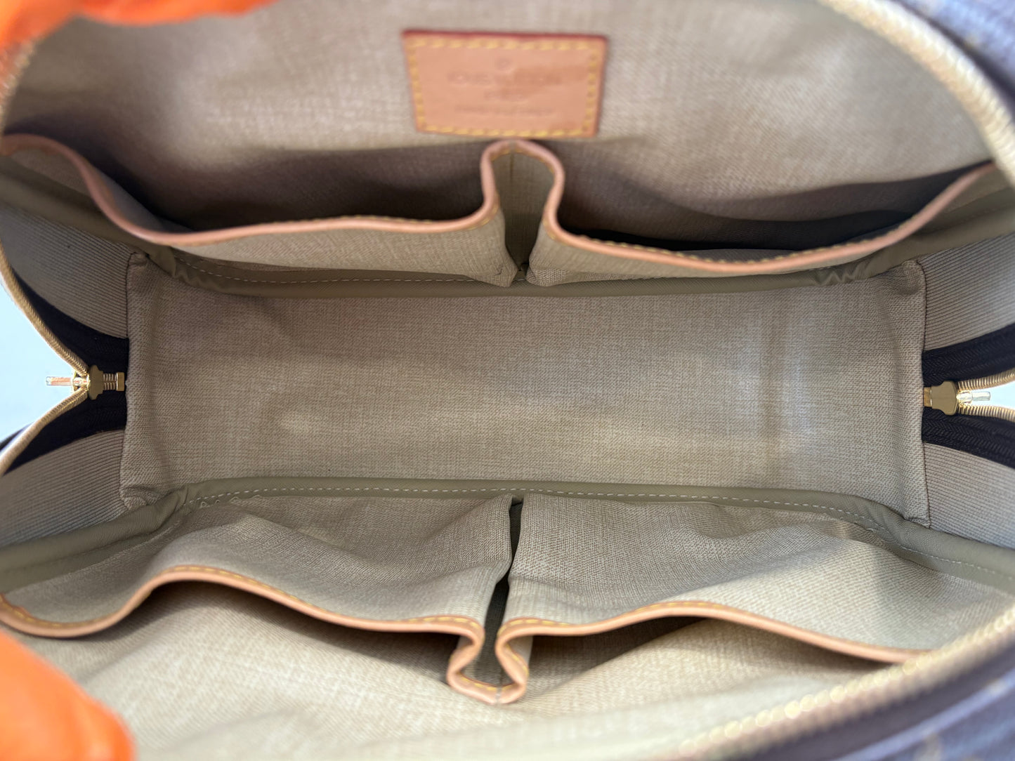 017224 - Louis Vuitton Trouville