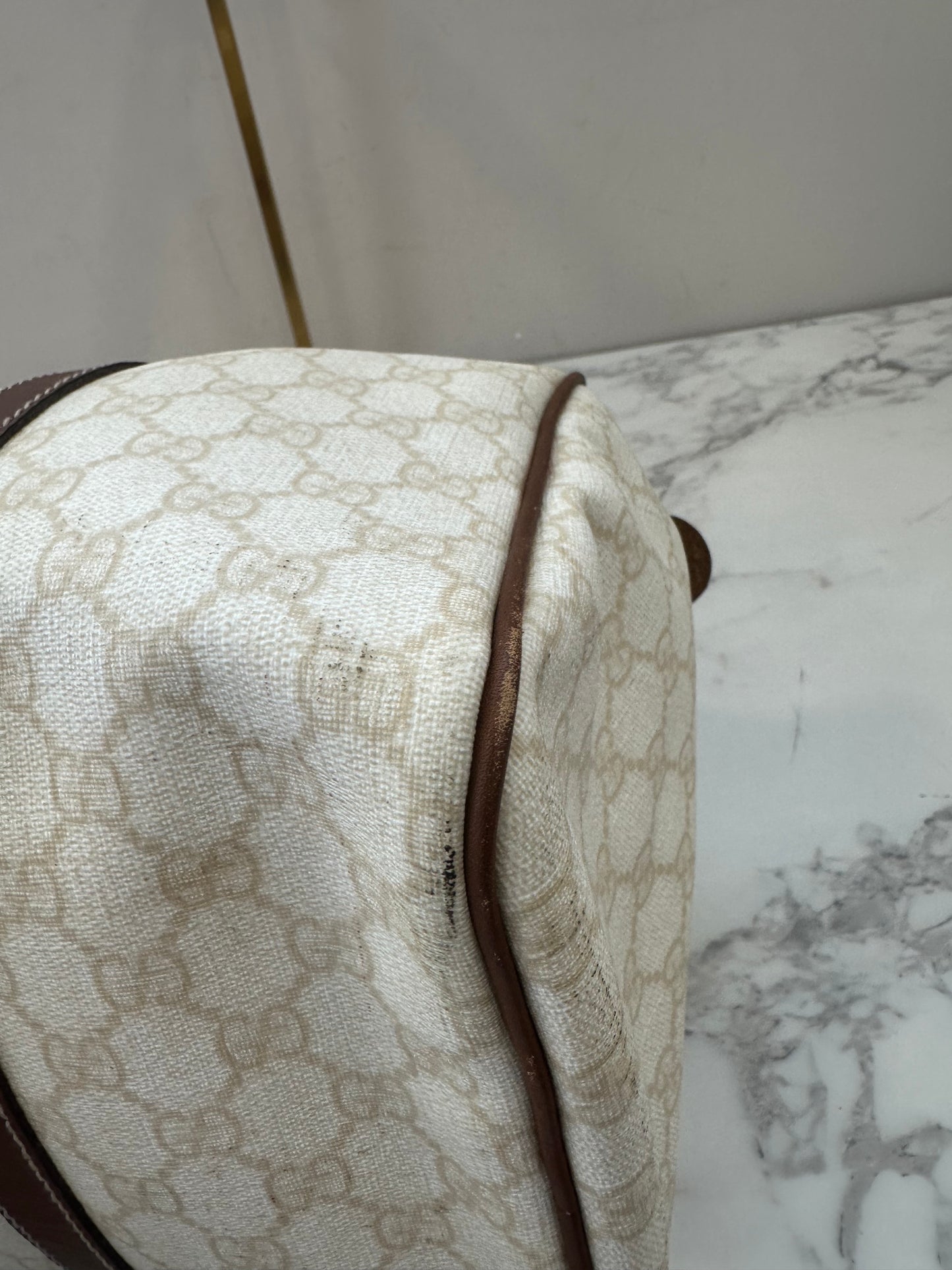 Gucci White