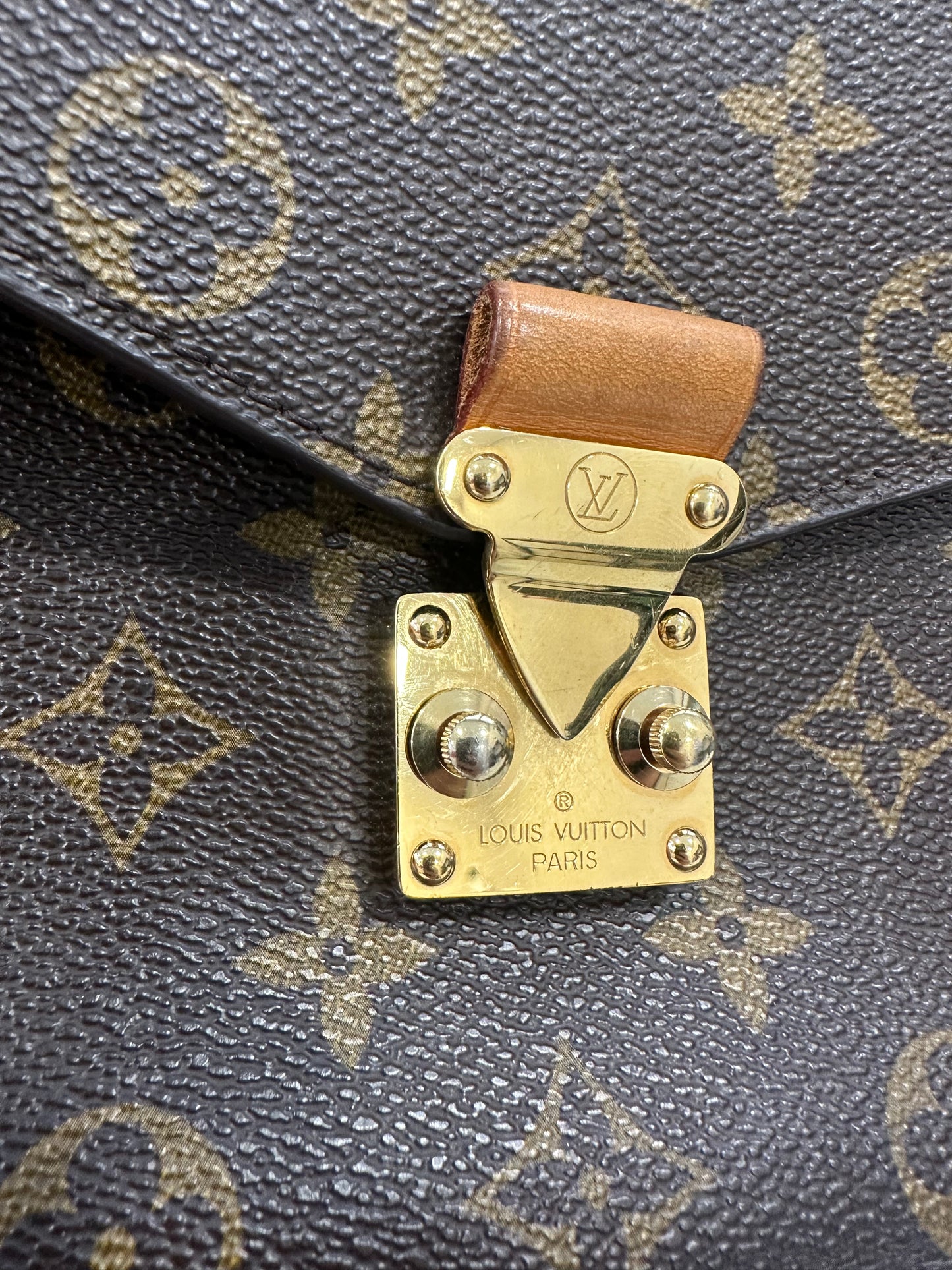 382848 - Louis Vuitton Metis