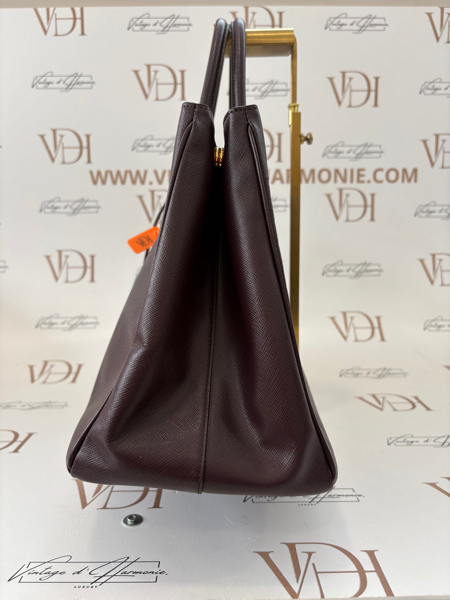 3834306 - Prada Galleria