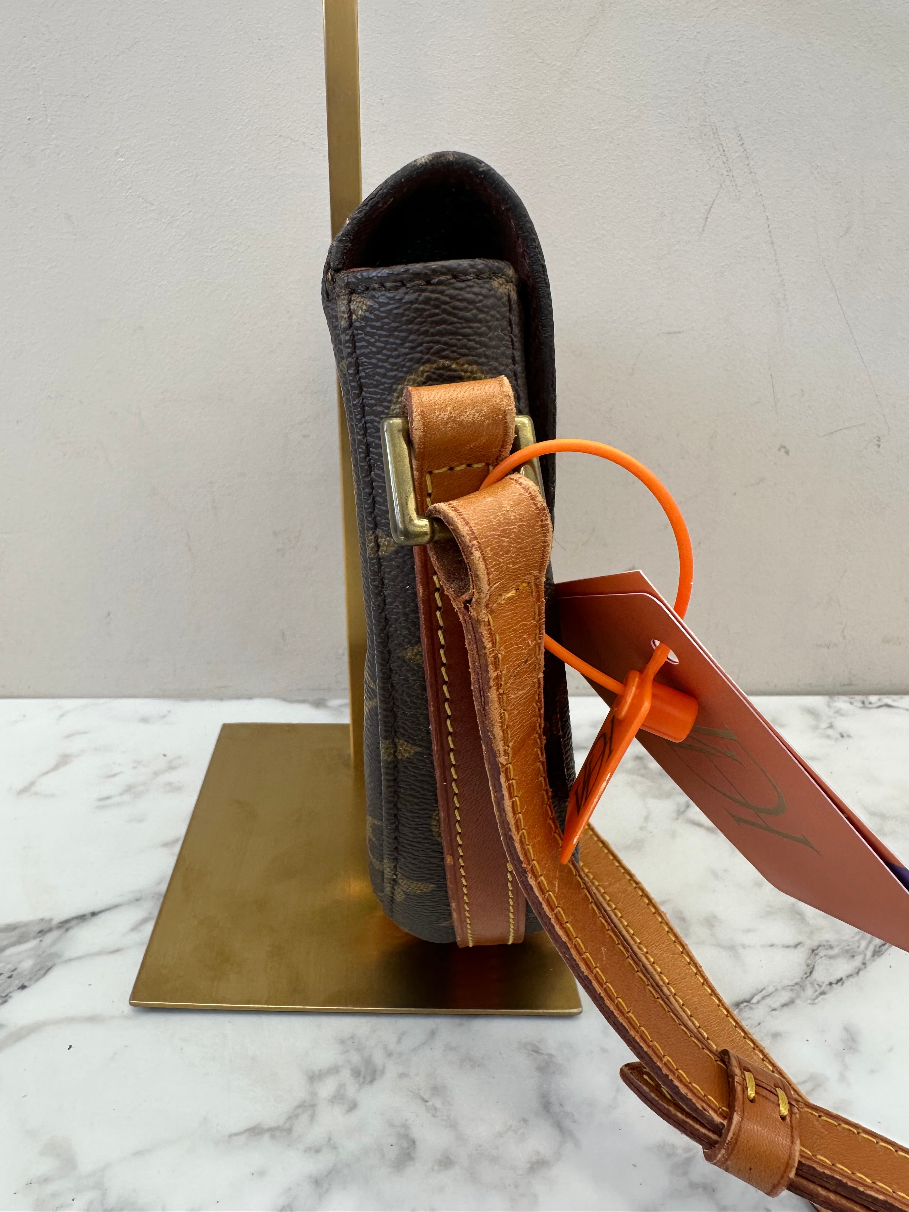 Louis Vuitton Chantilly PM