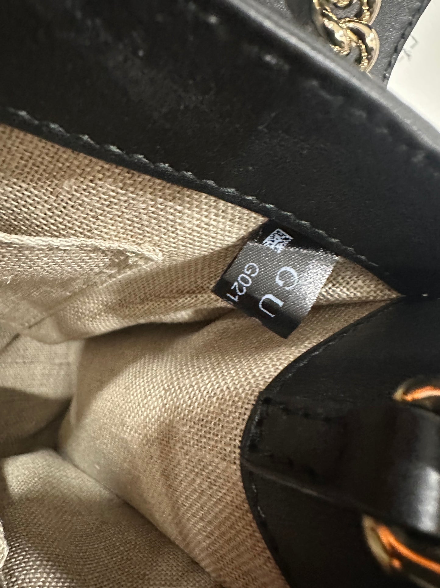383134 - Gucci Emily