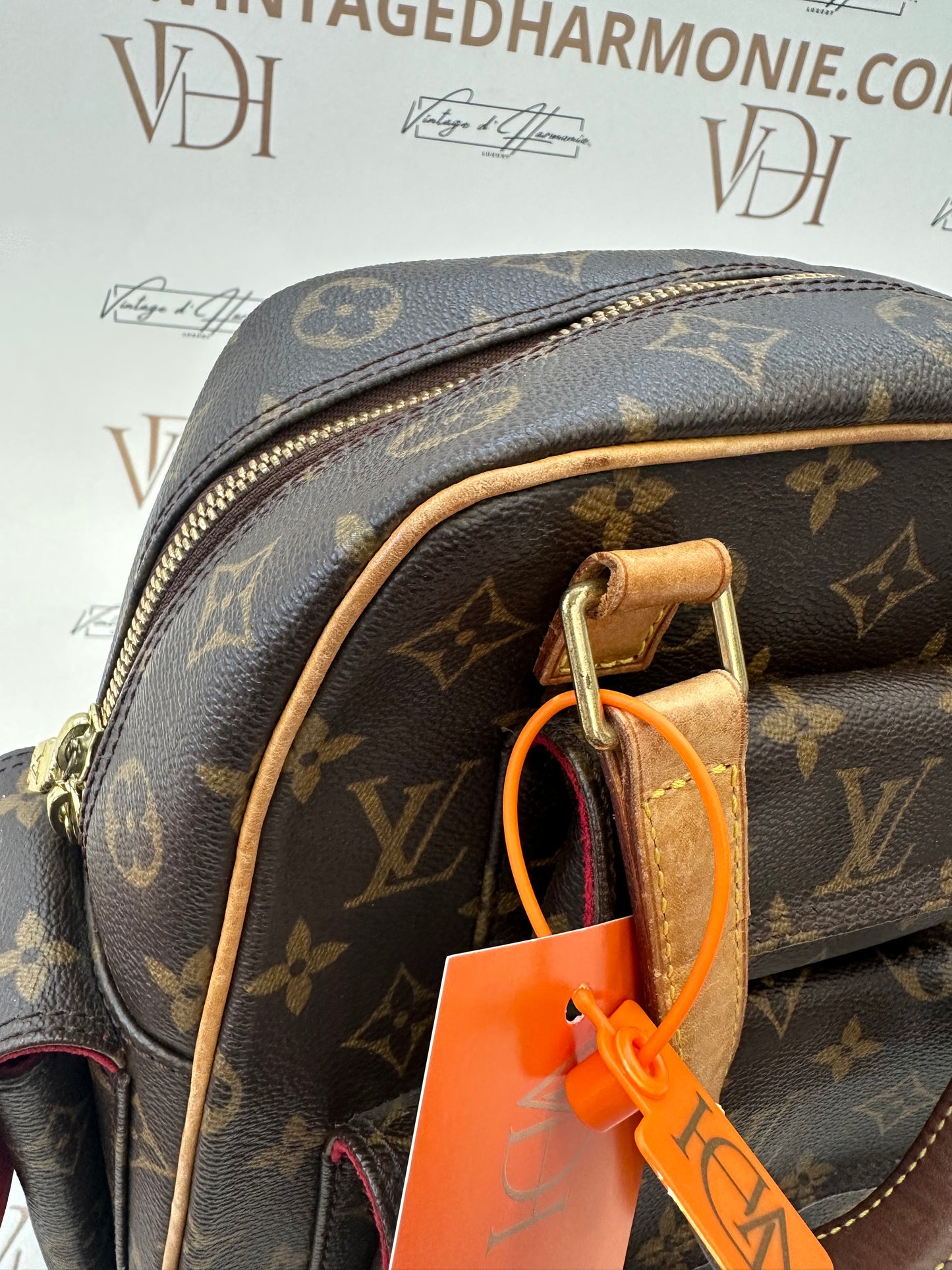 017881 - Louis Vuitton Excentricite