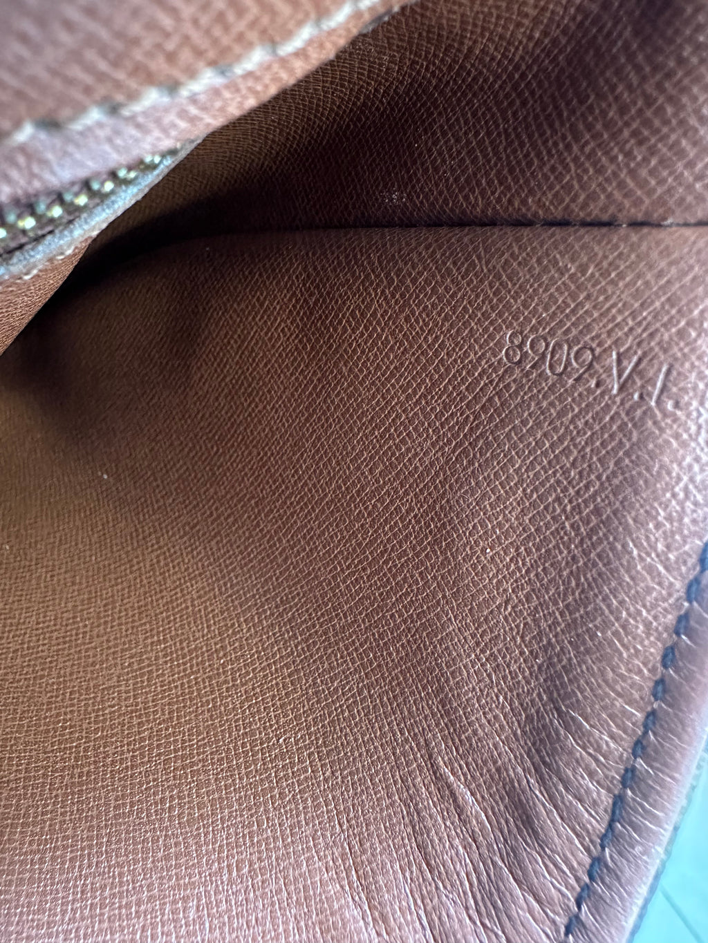 Louis Vuitton Chantilly MM