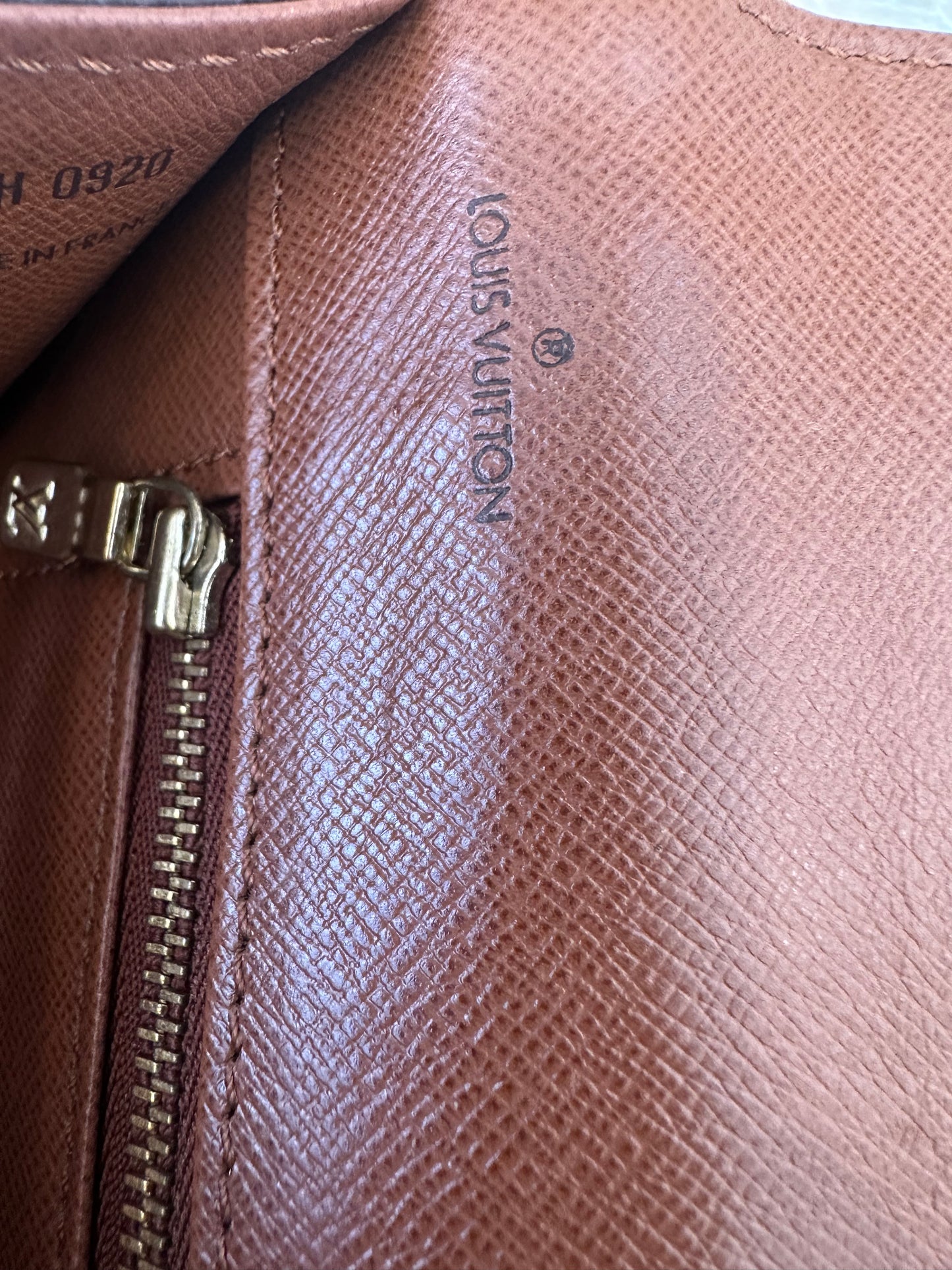 Louis Vuitton Pochette Dame GM