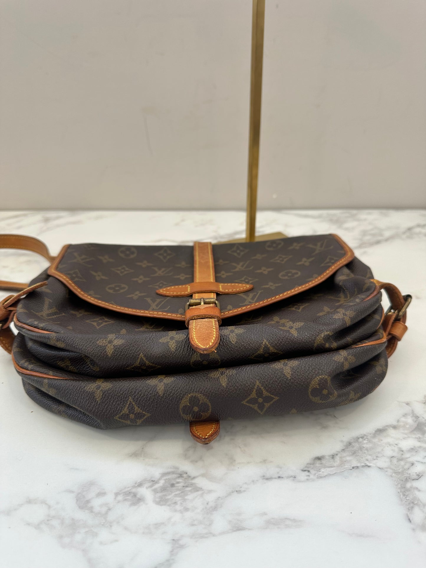 Louis Vuitton Saumur 30