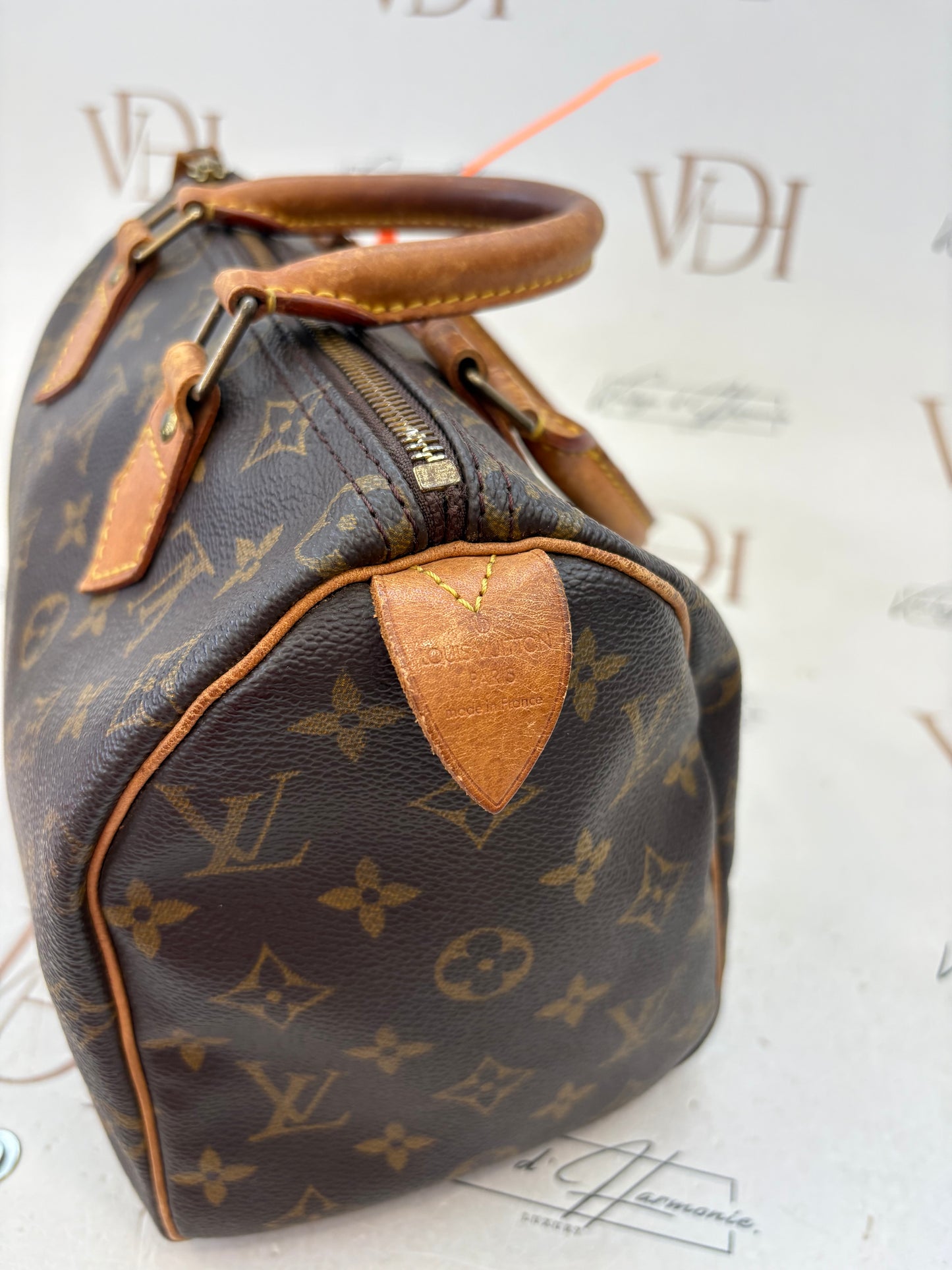 018249 - Louis Vuitton Speedy 25
