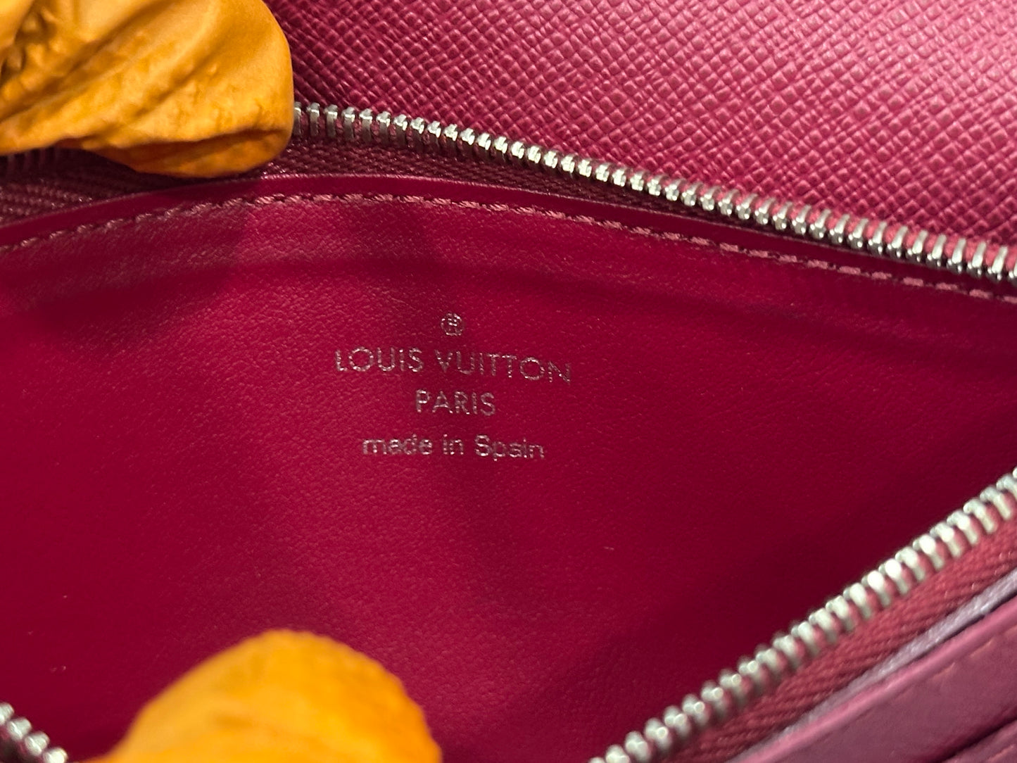 383993 - Louis Vuitton Josephine Wallet