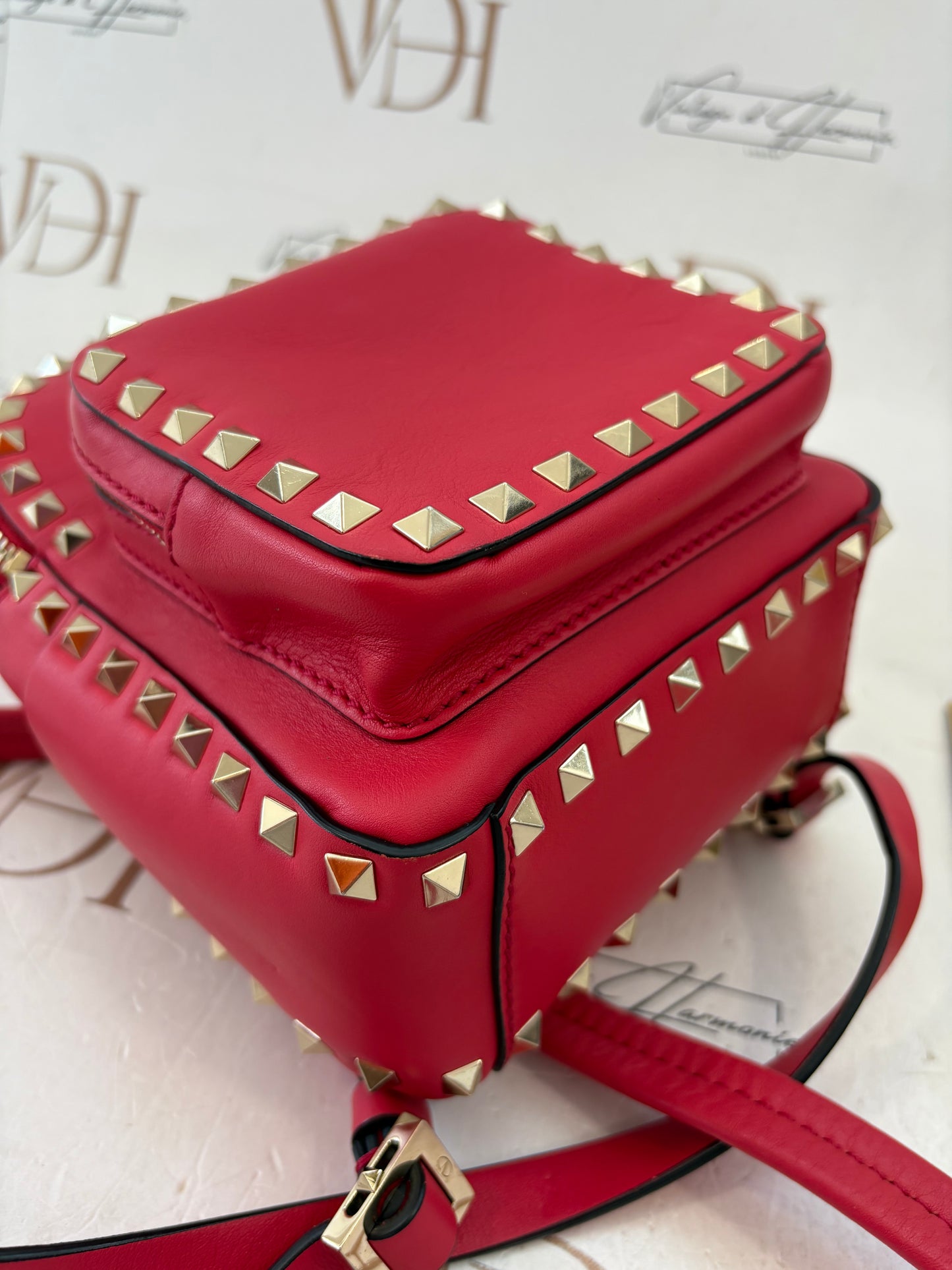 201244 - Valentino Rockstud