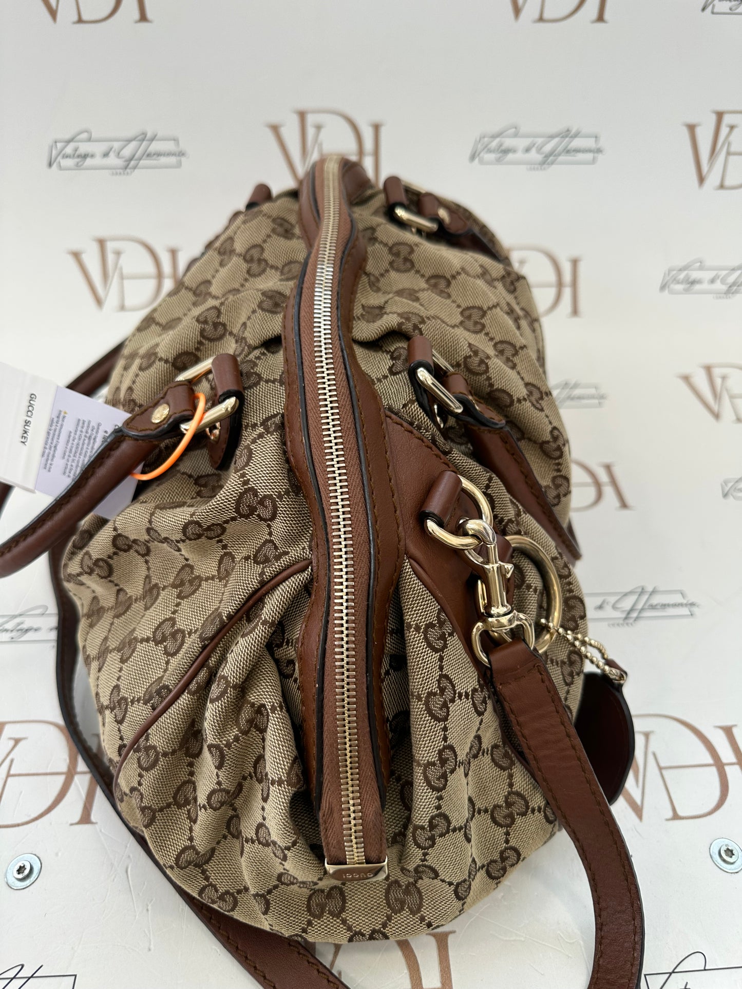 382476 - Gucci Sukey