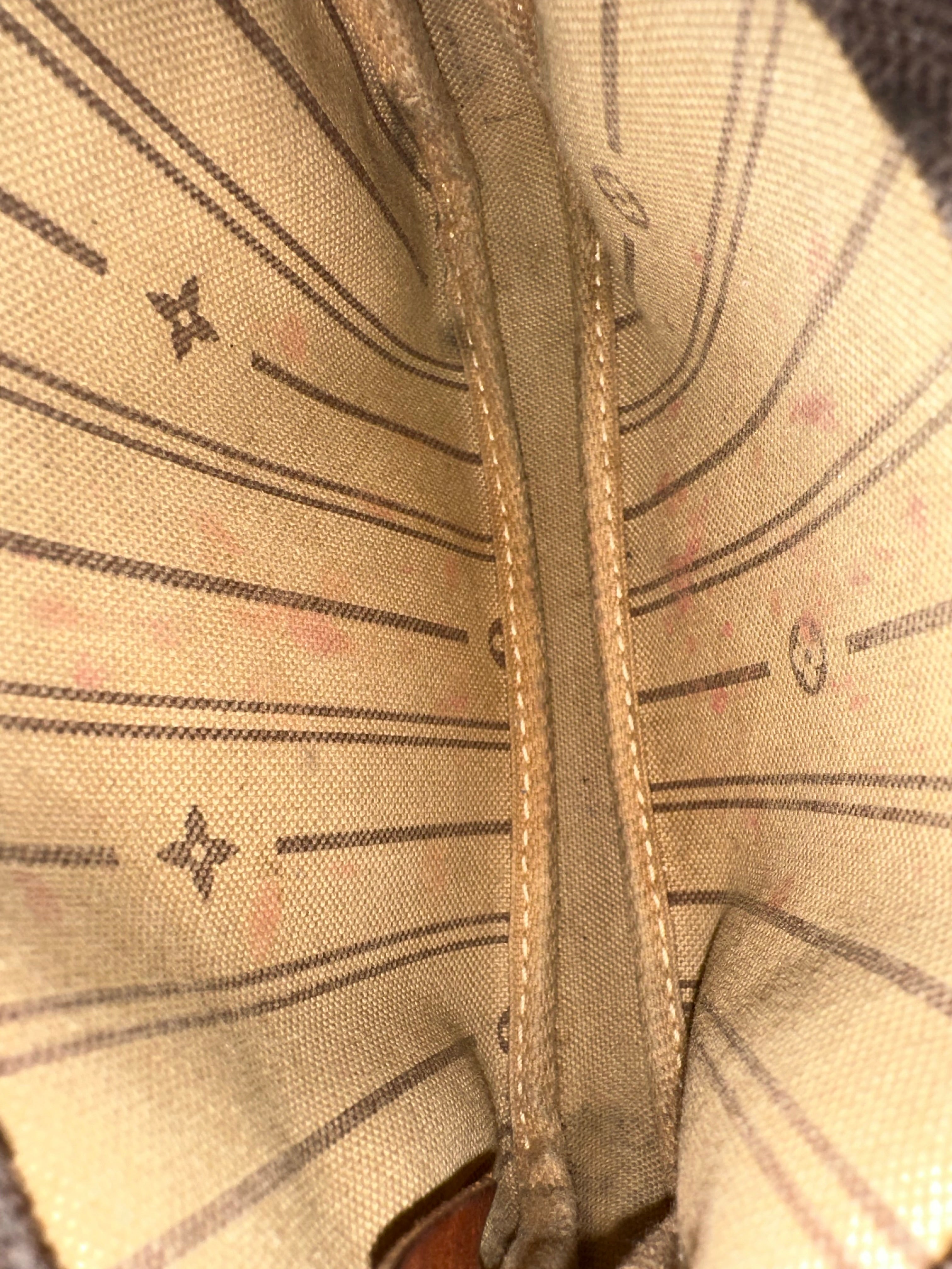 Louis Vuitton Mini Pochette Accessoires