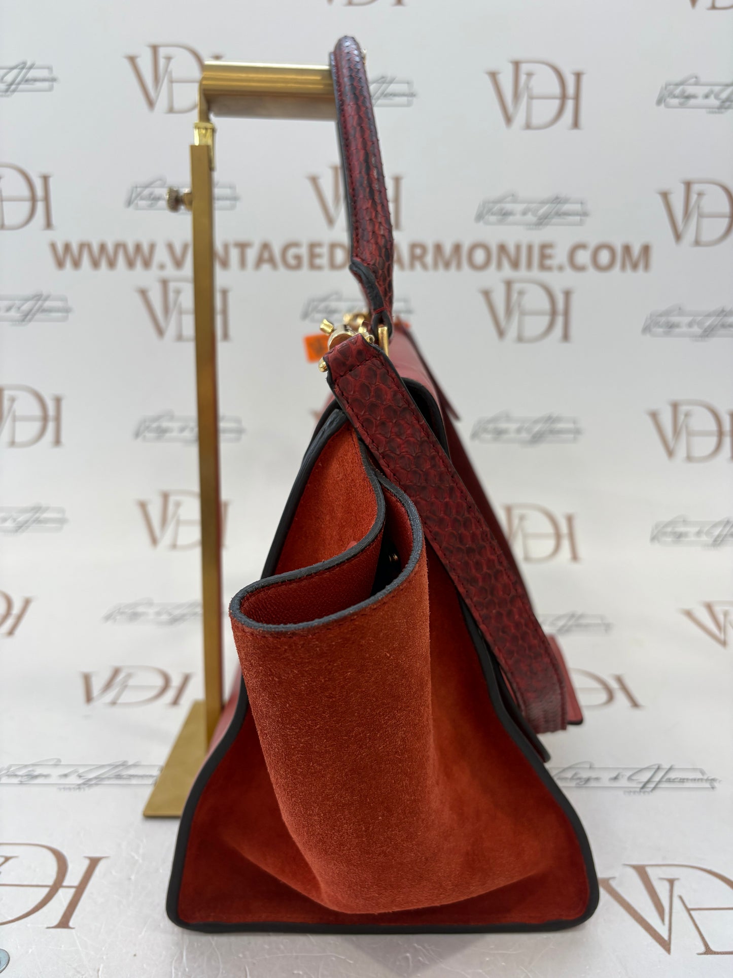 383239 - Céline Trapeze