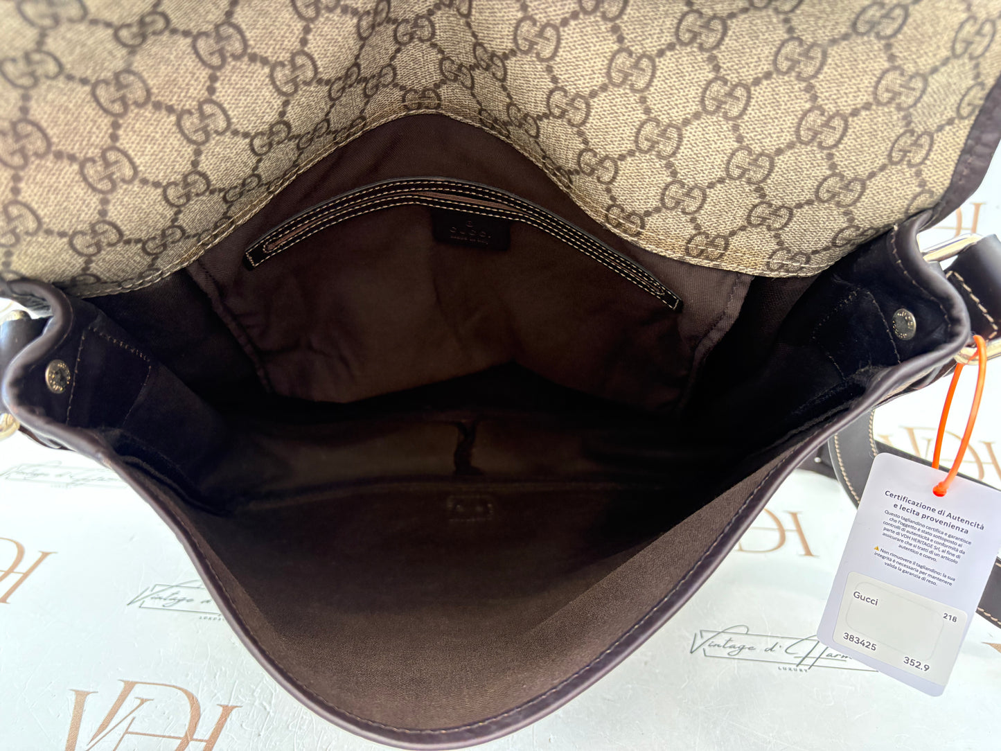 383425 - Gucci Messenger