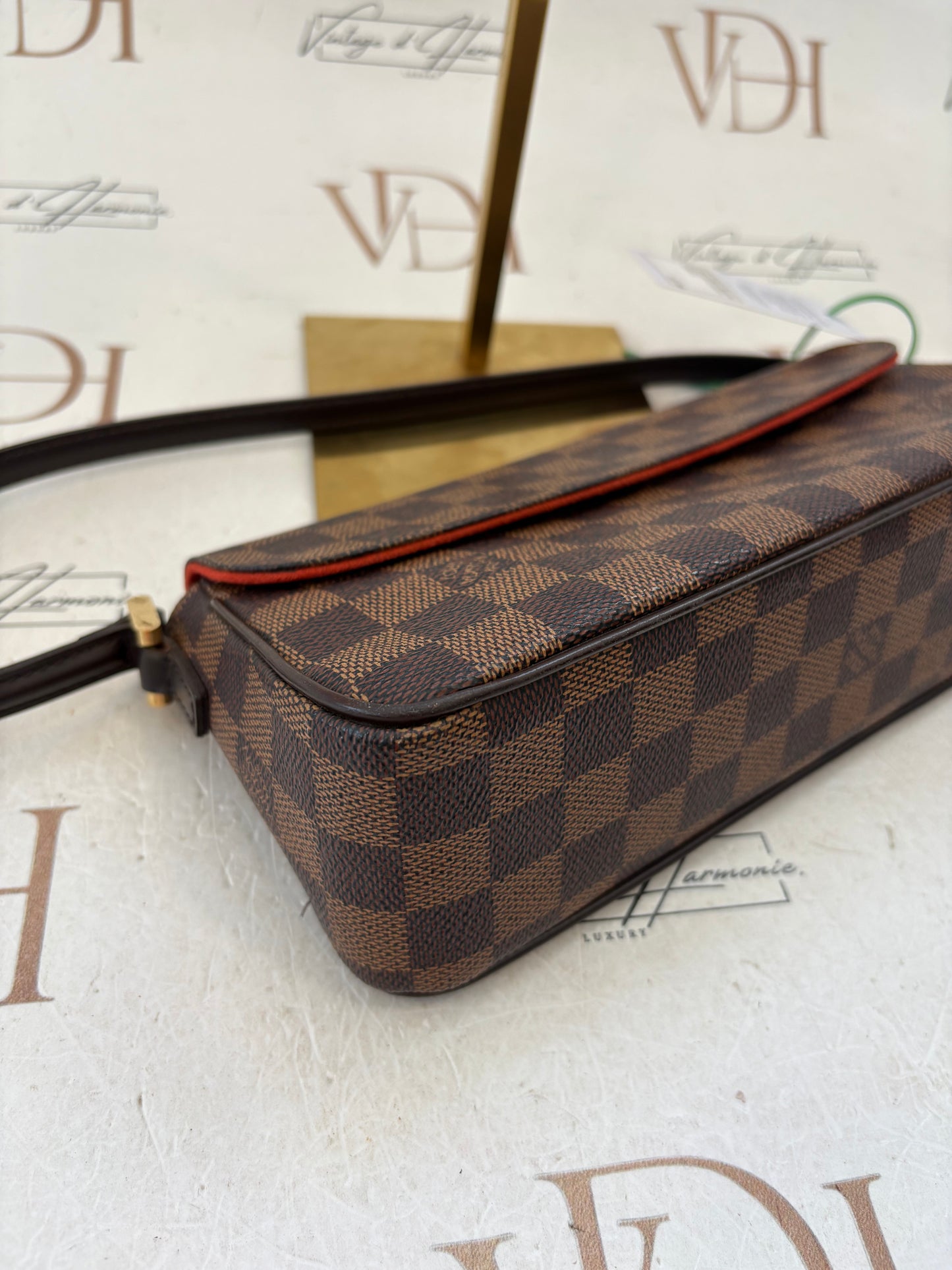 017199 - Louis Vuitton Recoleta