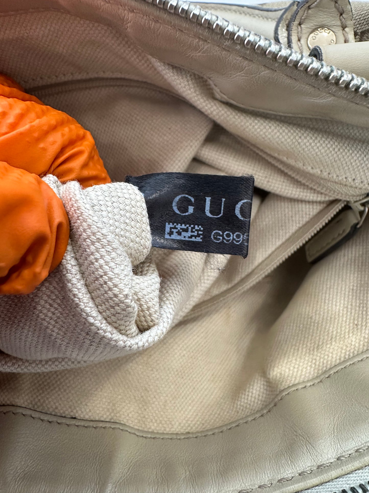 383088 - Gucci Sukey