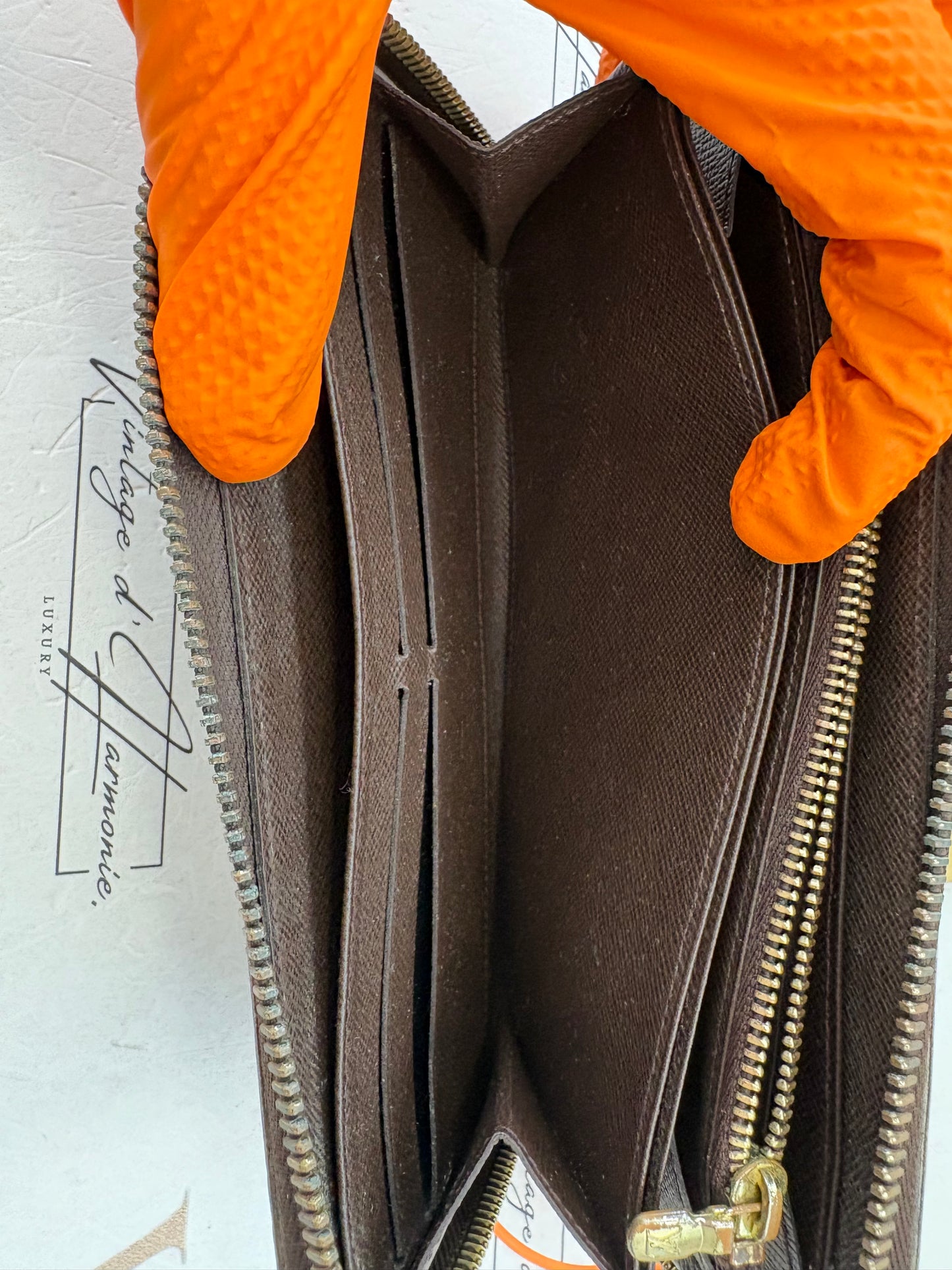 383385 - Louis Vuitton Wallet