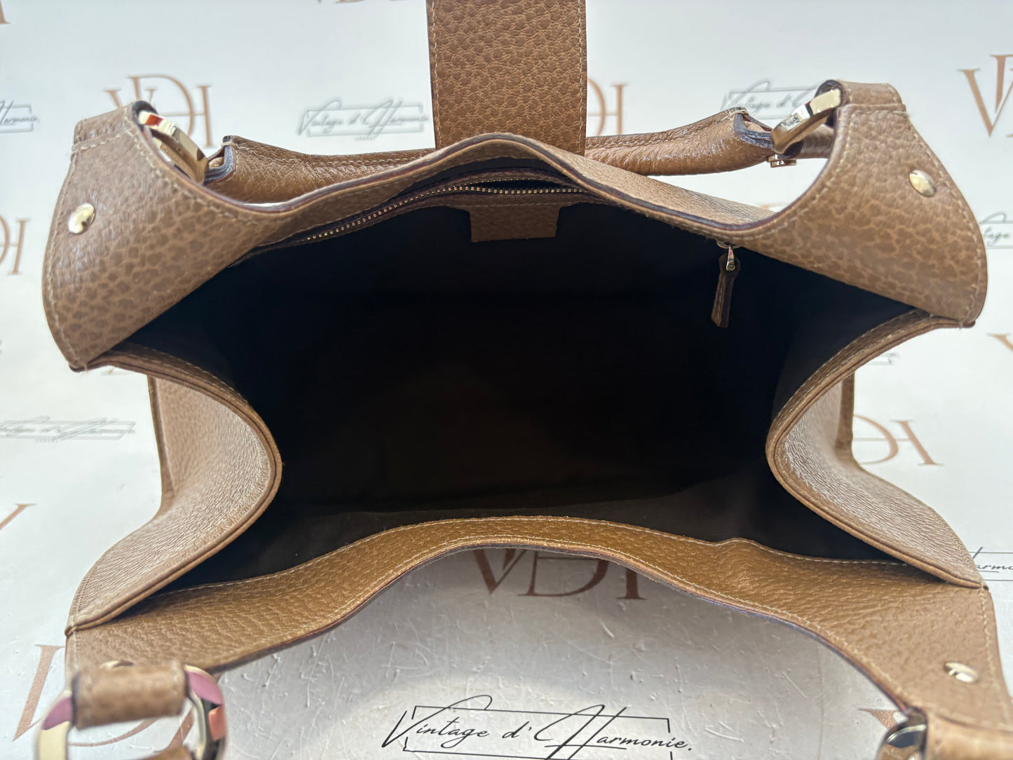 018093 - Gucci Brown Junco