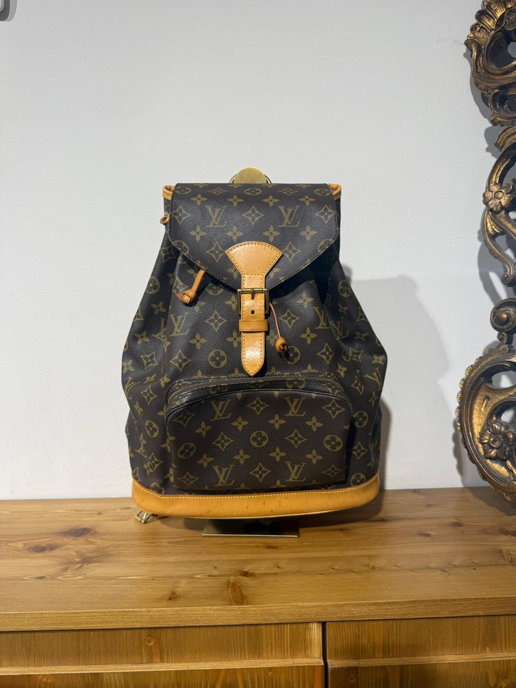 Louis Vuitton Montsouris GM