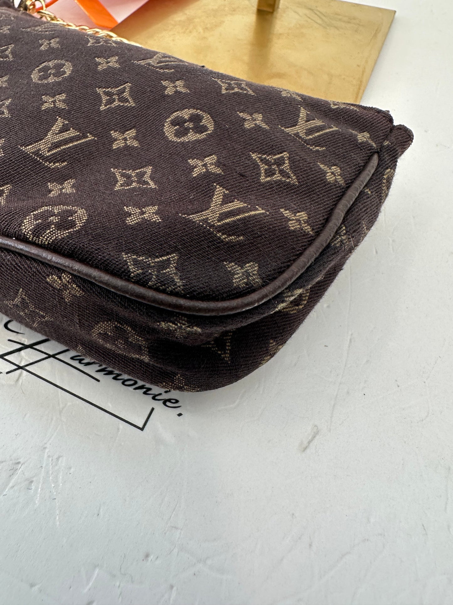 017754 - Louis Vuitton Mini Pouch