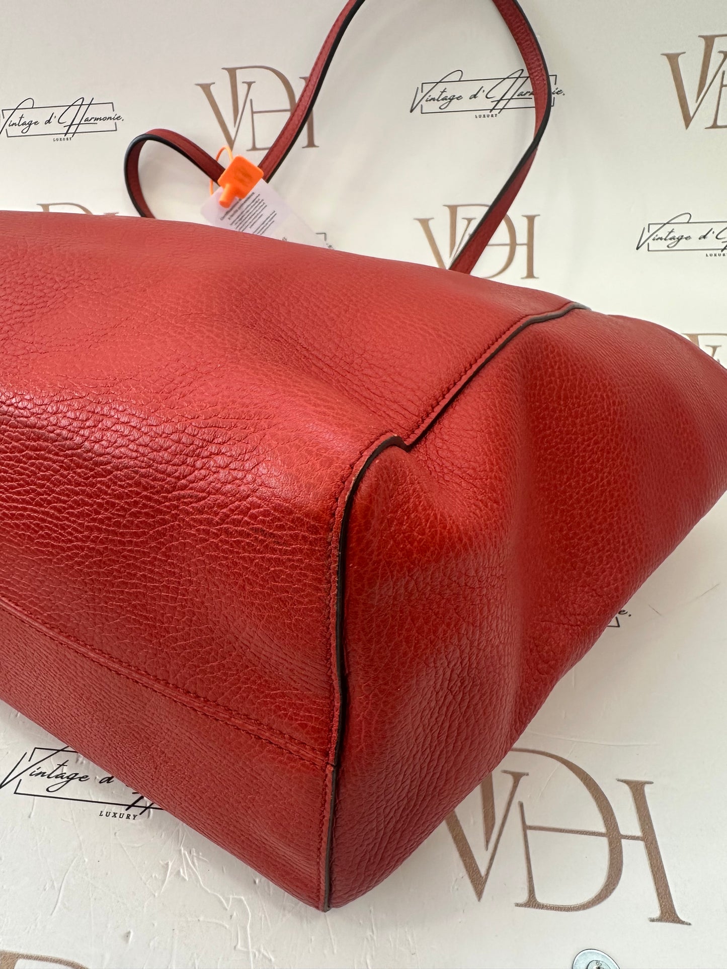 102621 - Gucci Swing