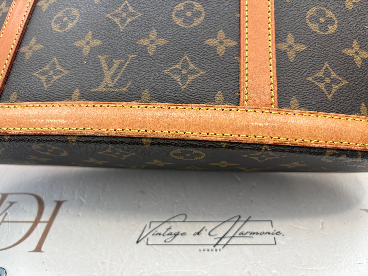 018811 - Louis Vuitton Babylone