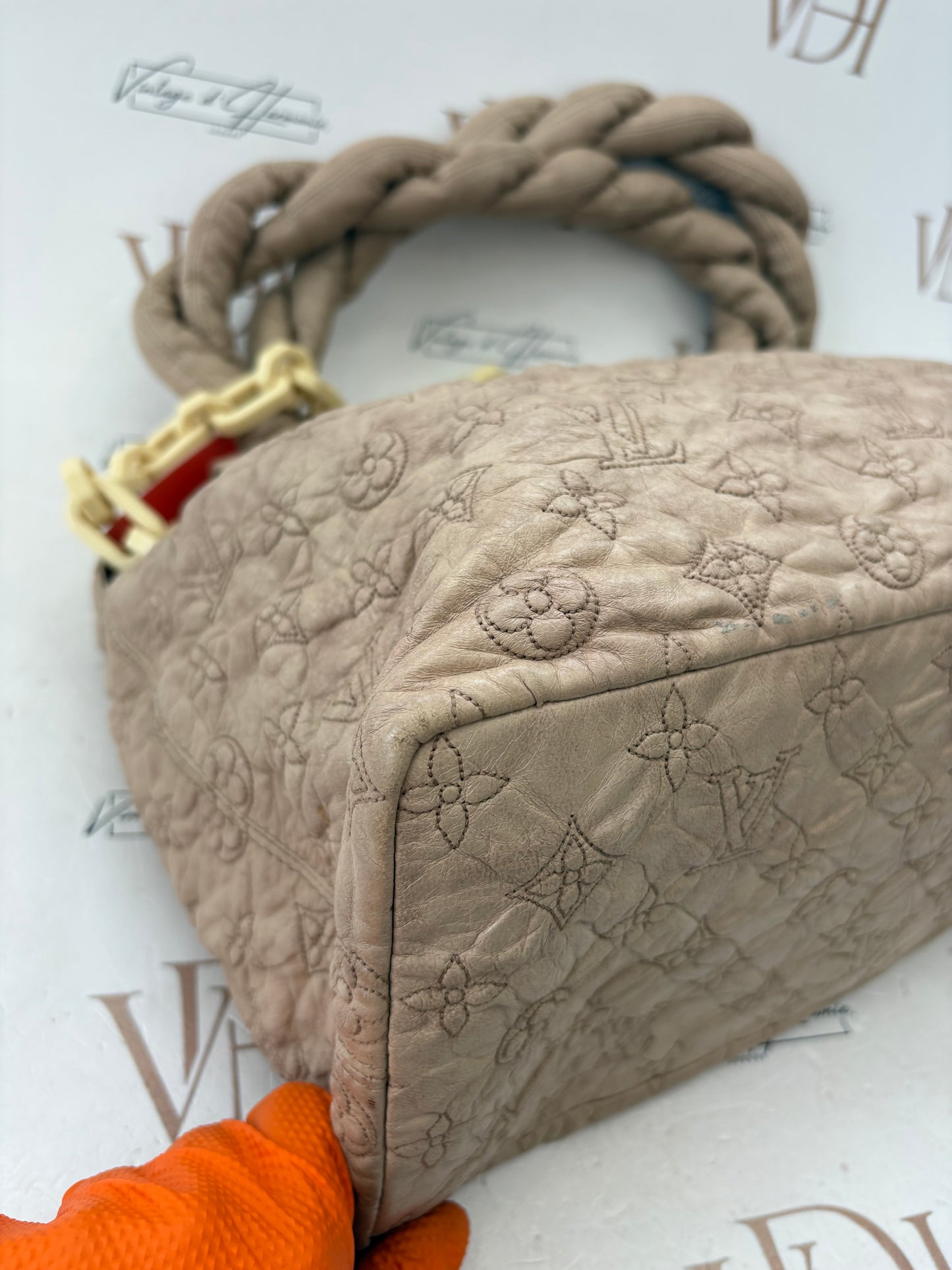384015 - Louis Vuitton Olympe