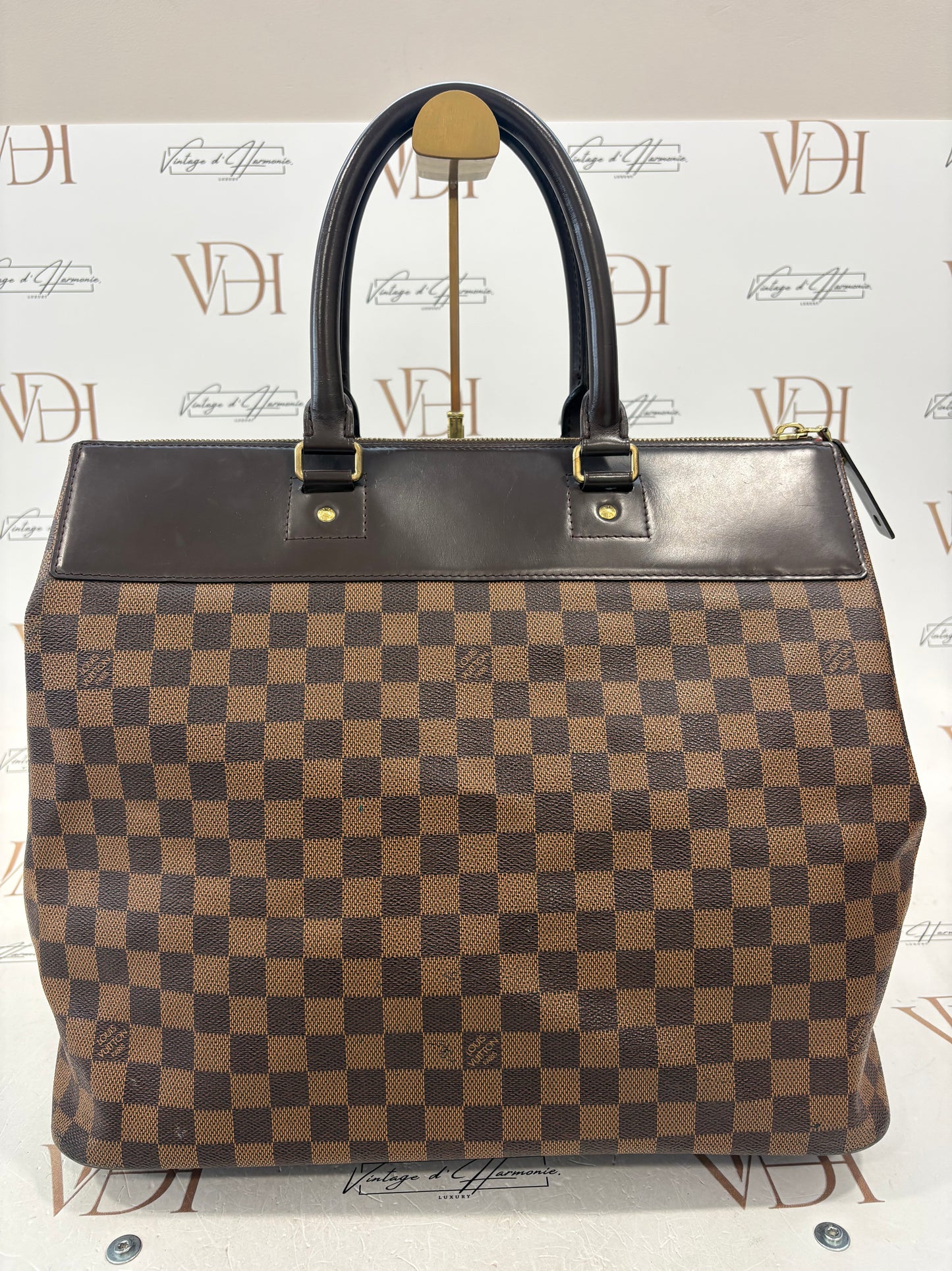 018548 - Louis Vuitton Damier Greenwich
