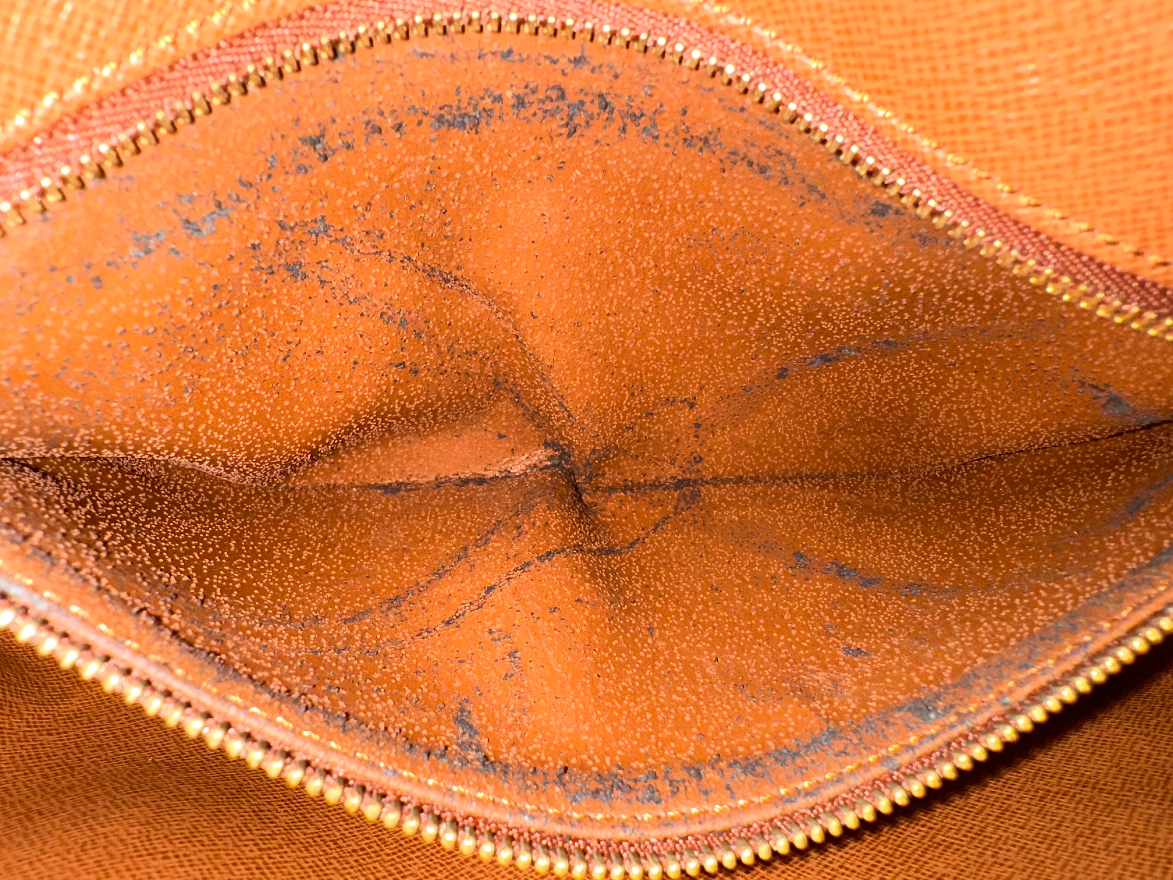 Louis Vuitton Dragonne GM