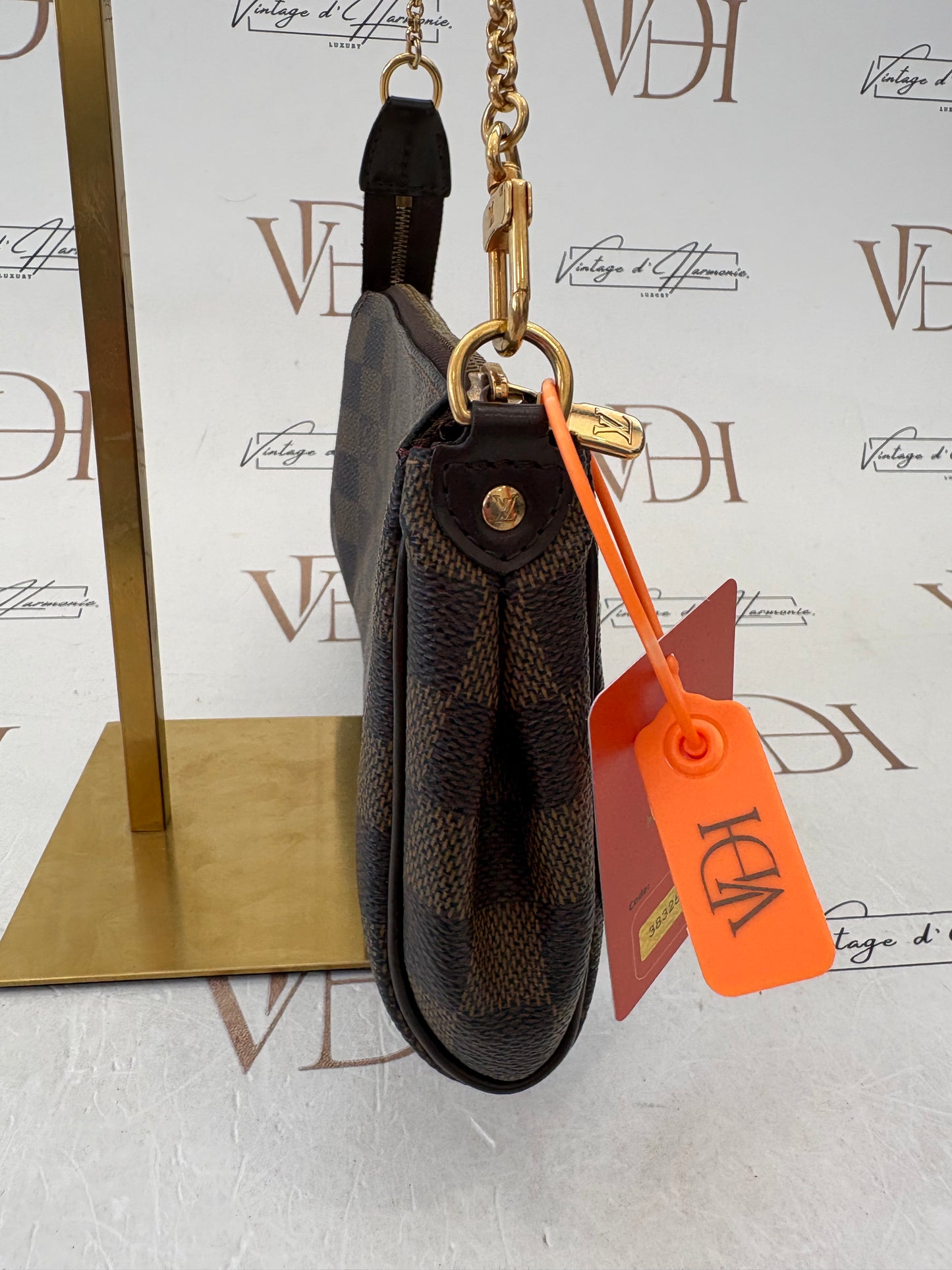 383257 - Louis Vuitton Eva