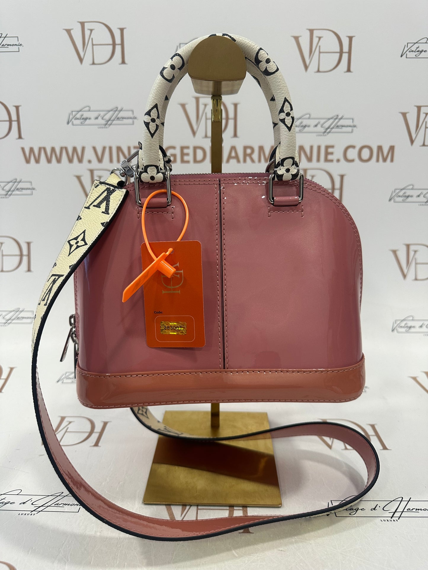 383001 - Louis Vuitton Alma BB