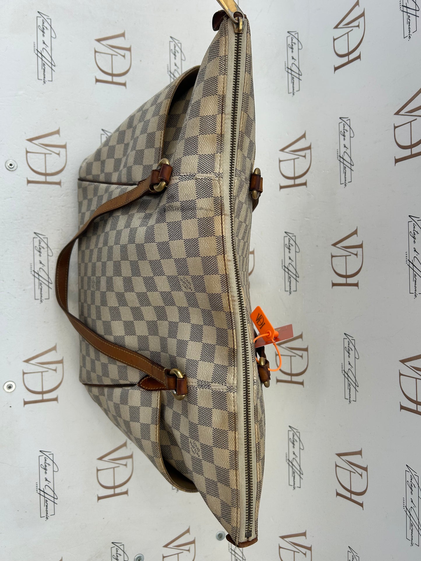 201520 - Louis Vuitton