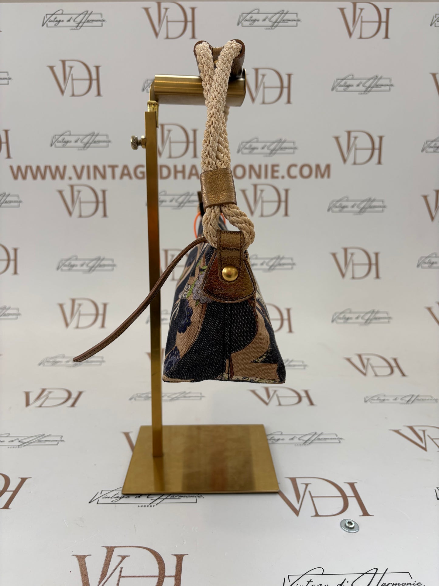 384175 - Salvatore Ferragamo