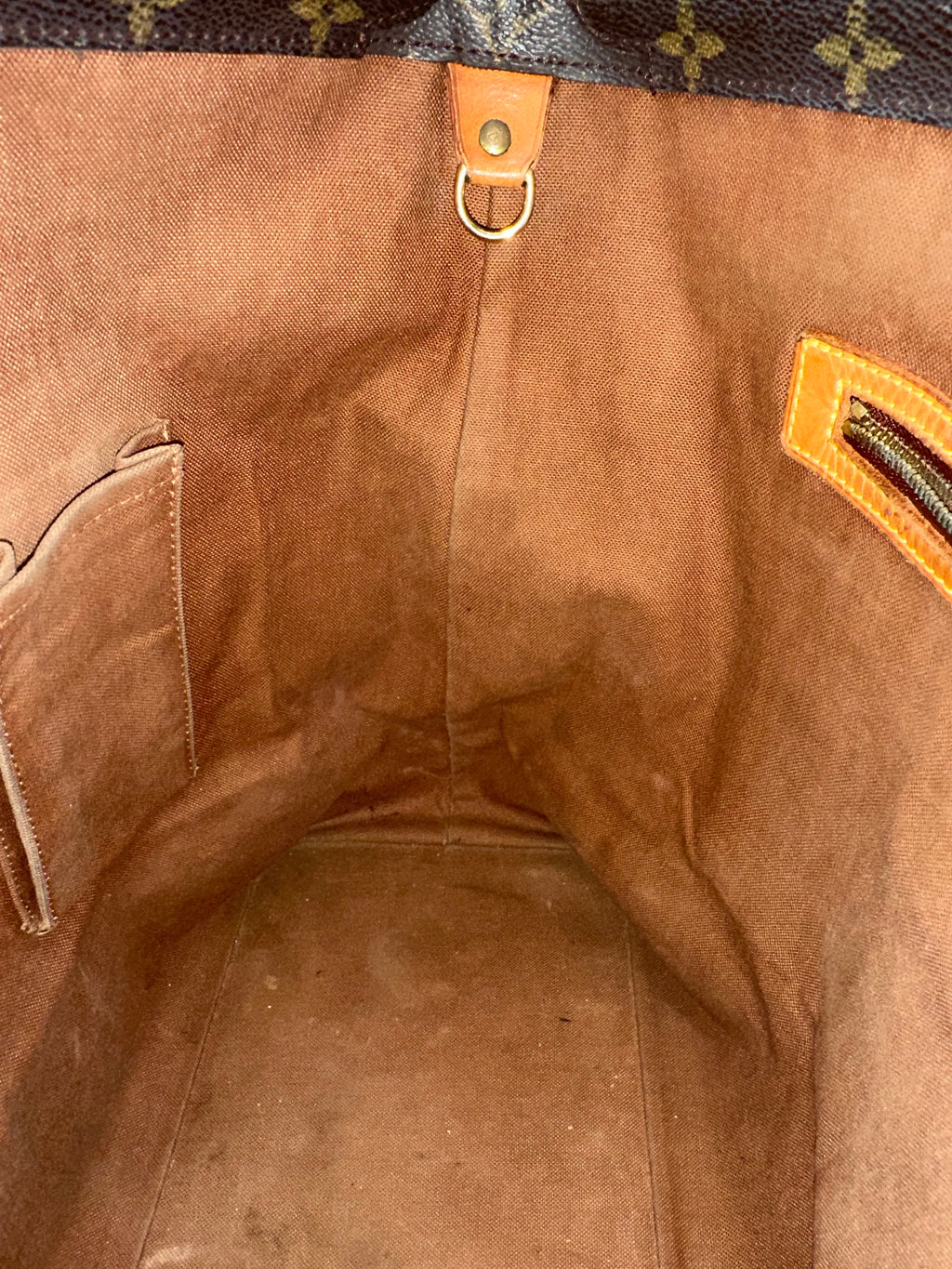 Louis Vuitton Cabas mezzo