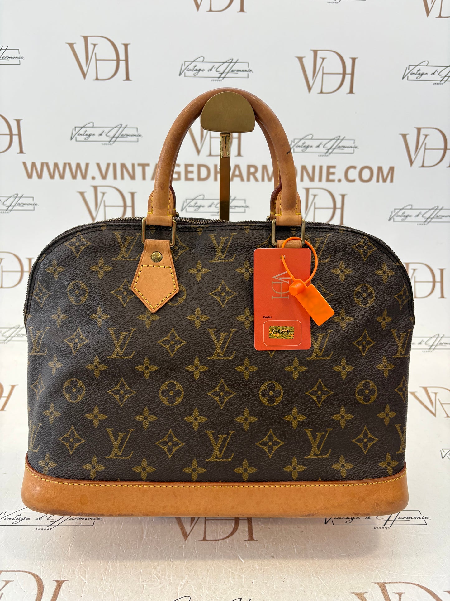 018279 - Louis Vuitton Alma