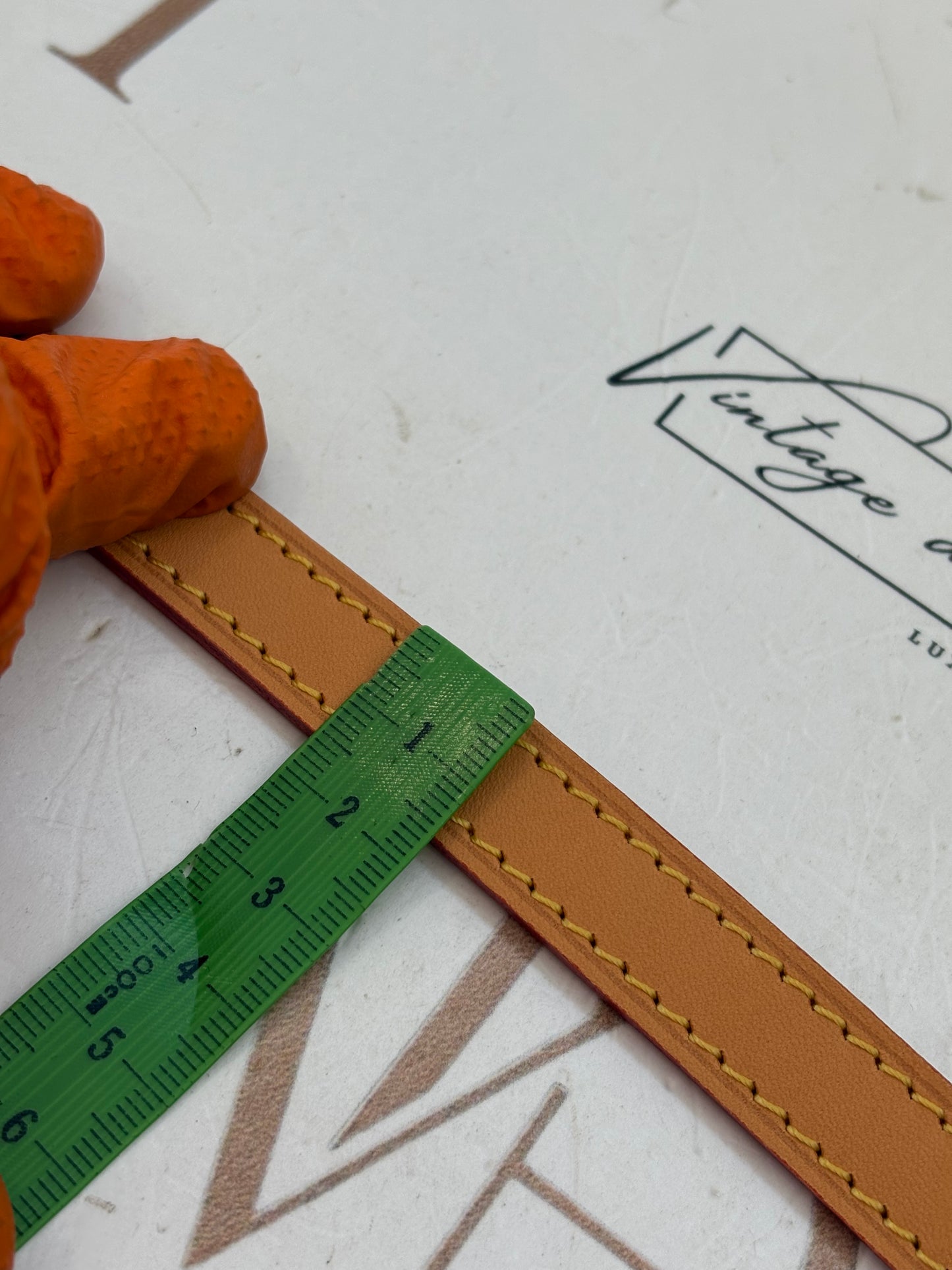 016967 - VDH Tracolla In Vacchetta Vintage