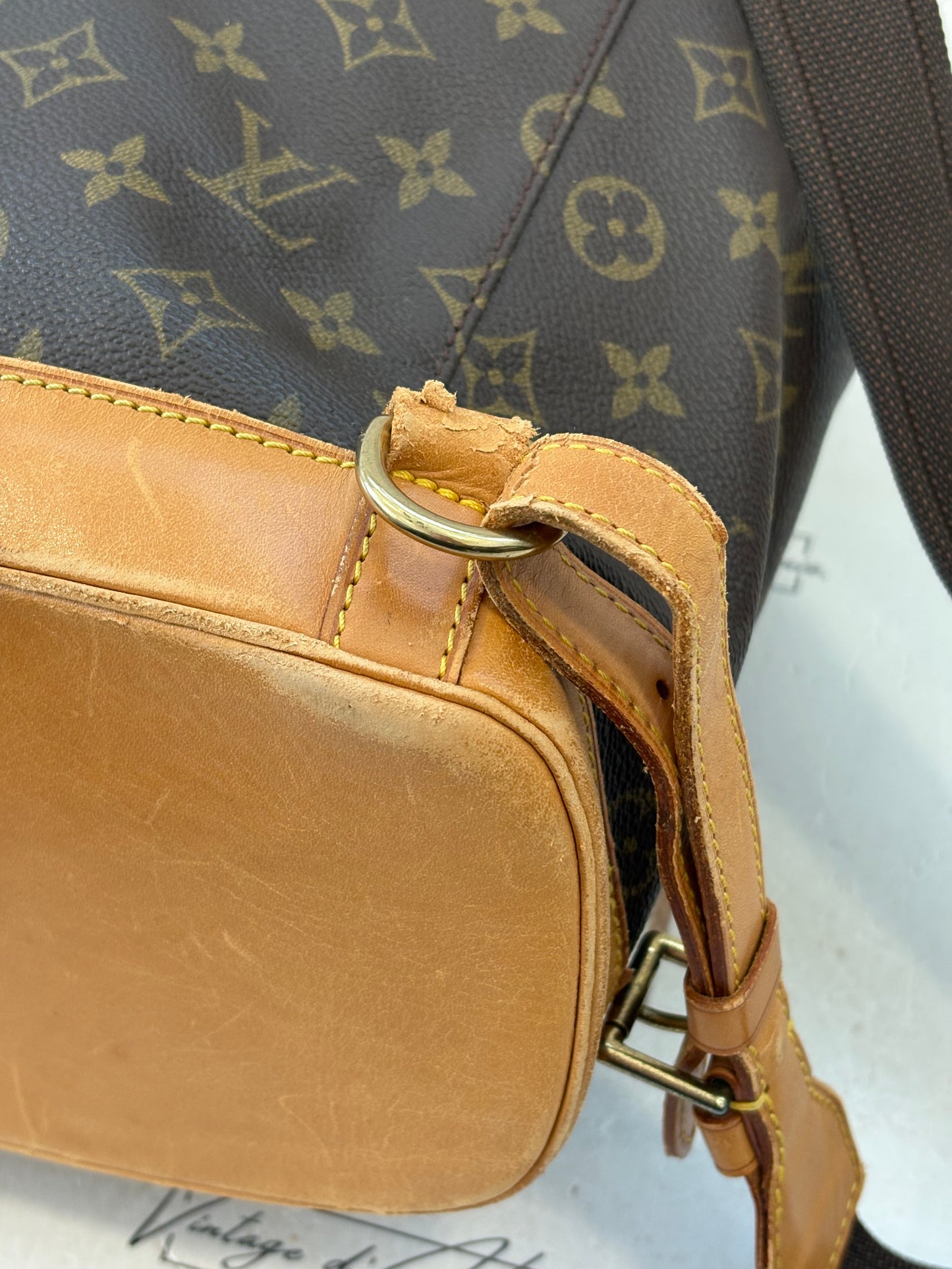 018117 - Louis Vuitton Montsouris GM