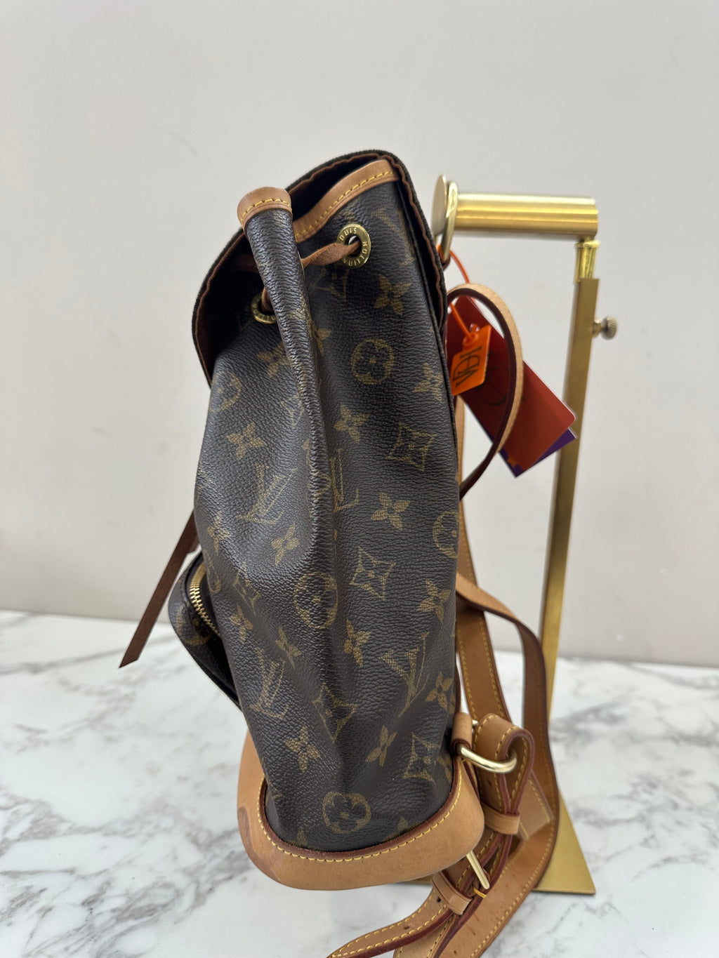 Louis Vuitton Montsouris MM