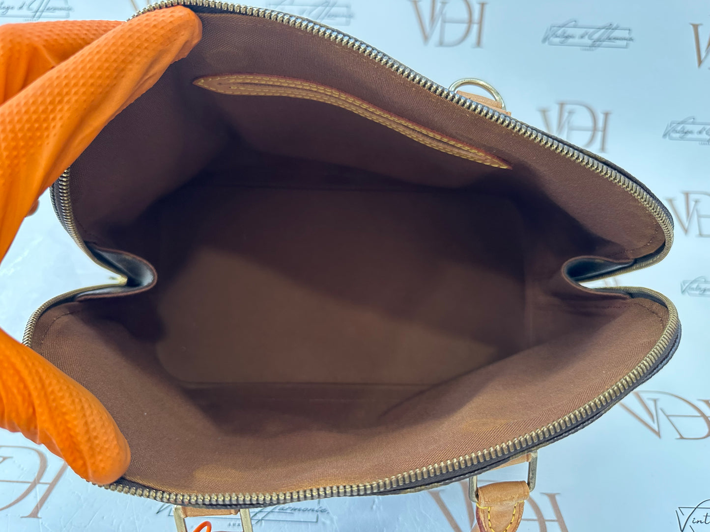 017855 - Louis Vuitton Alma