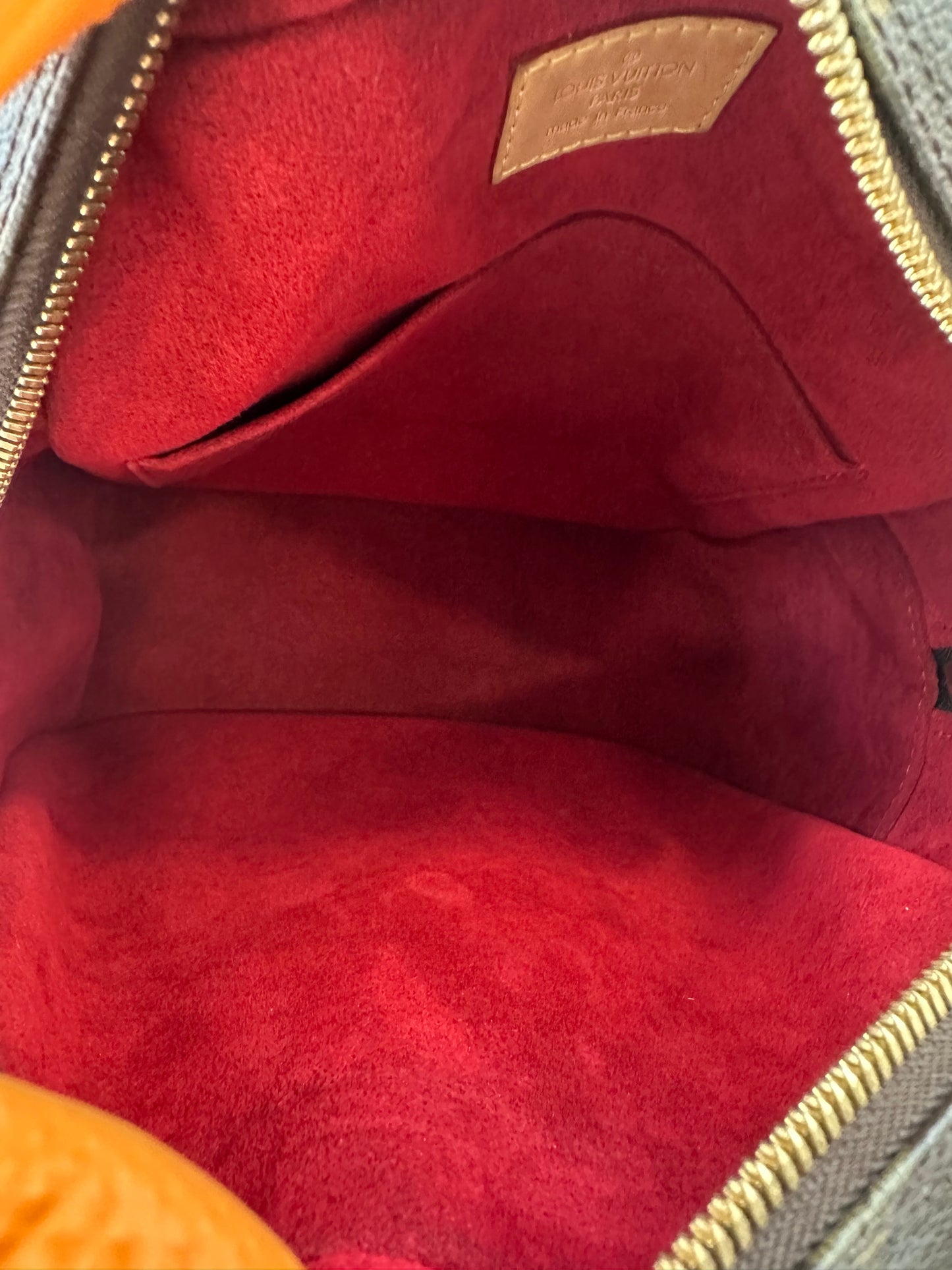 016929 - Louis Vuitton Excentricite