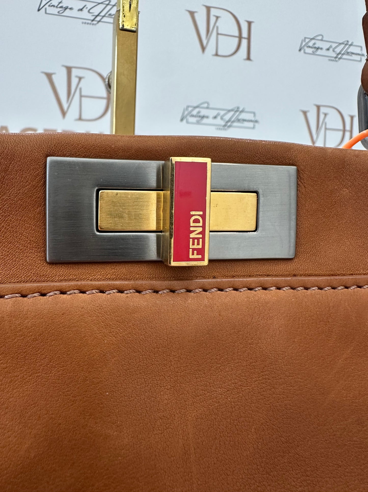 102701 - Fendi Peekaboo