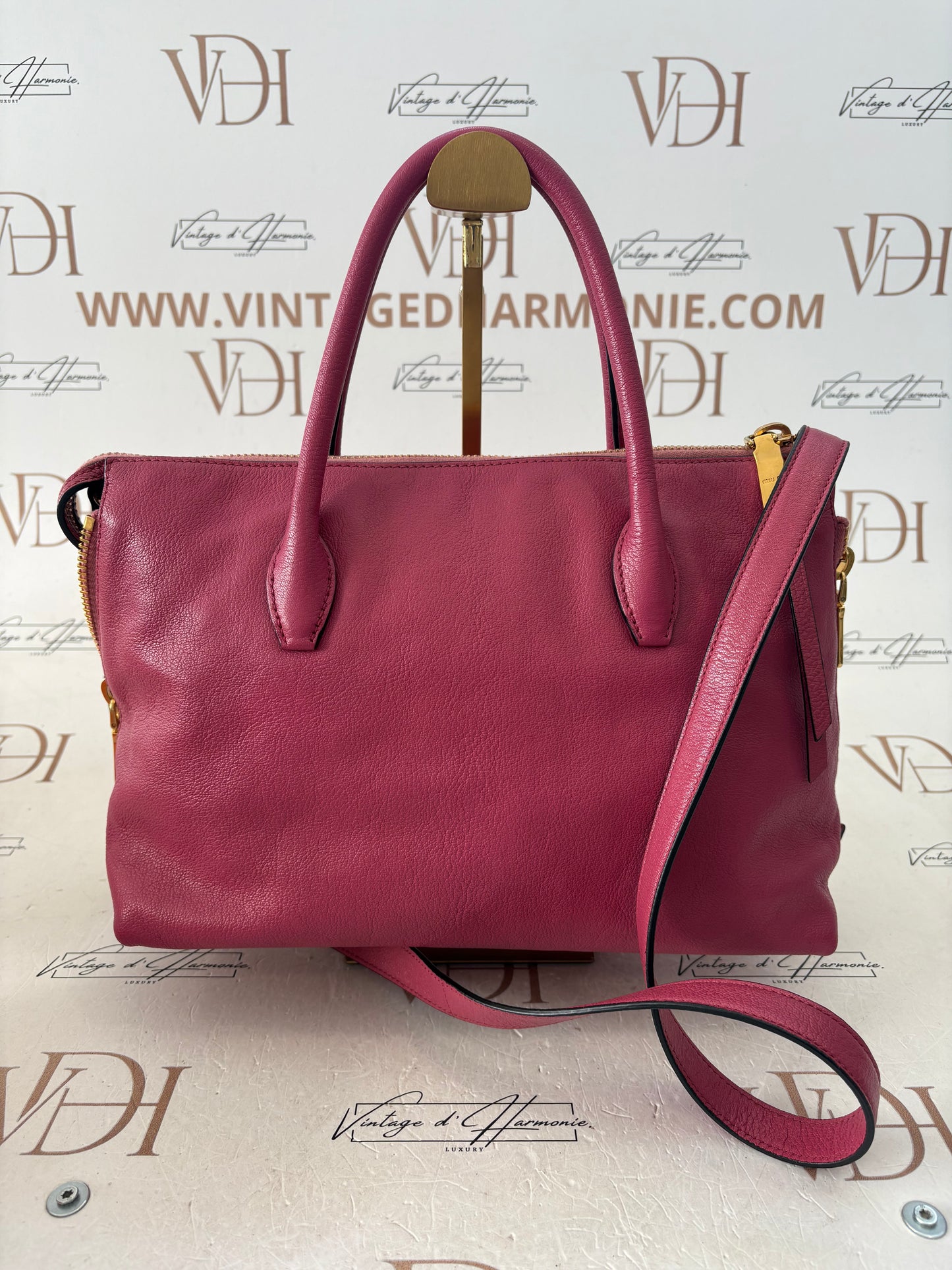 384308 - Miu Miu