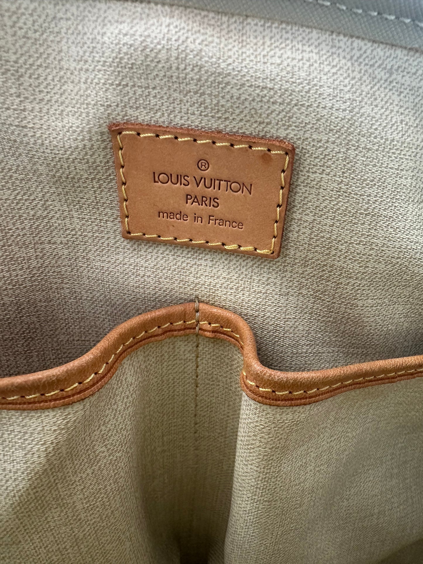 017832 - Louis Vuitton Trouville
